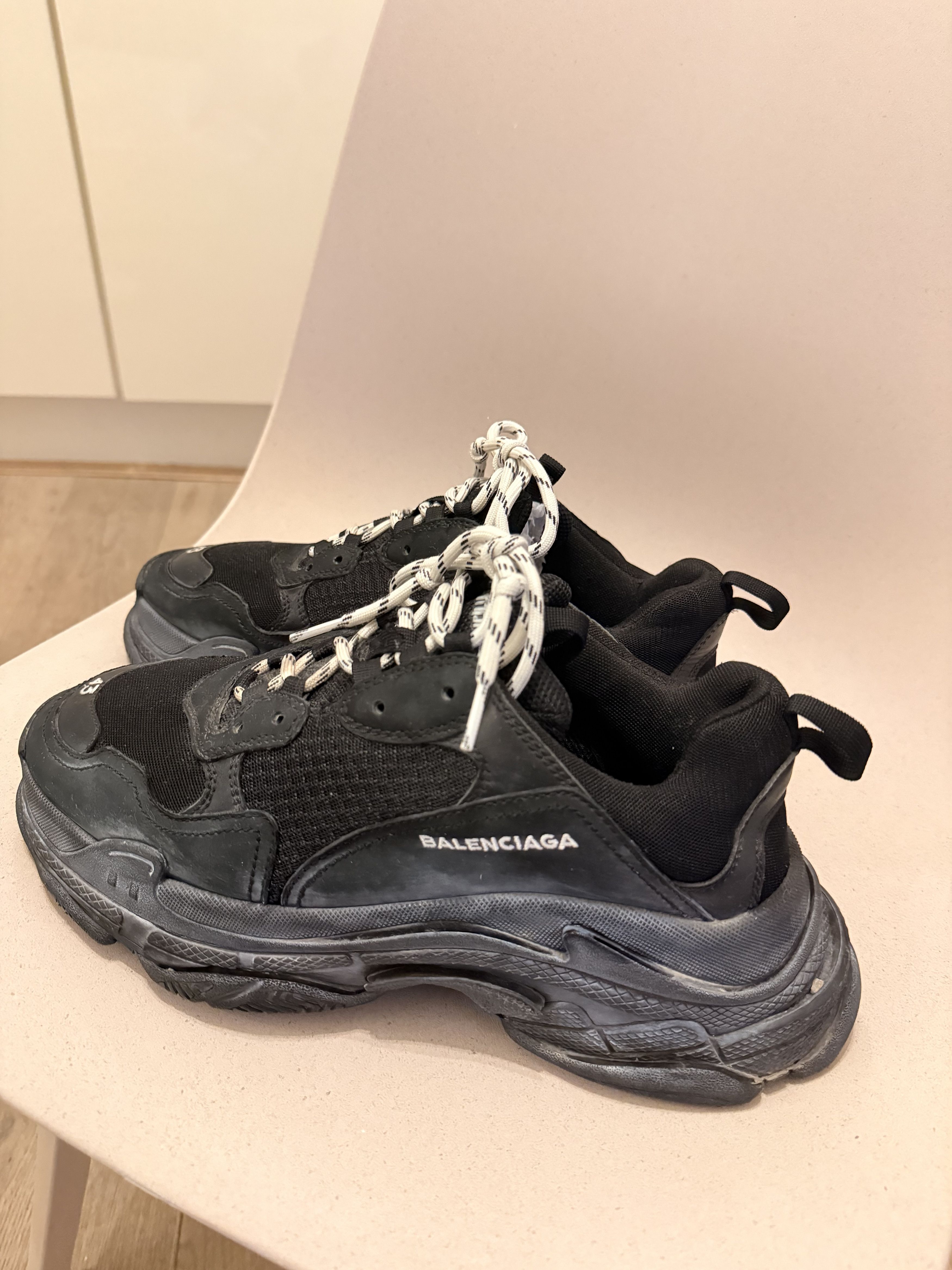Balenciaga Balenciaga Triple S Size US 10 / EU 43 - 1 Thumbnail