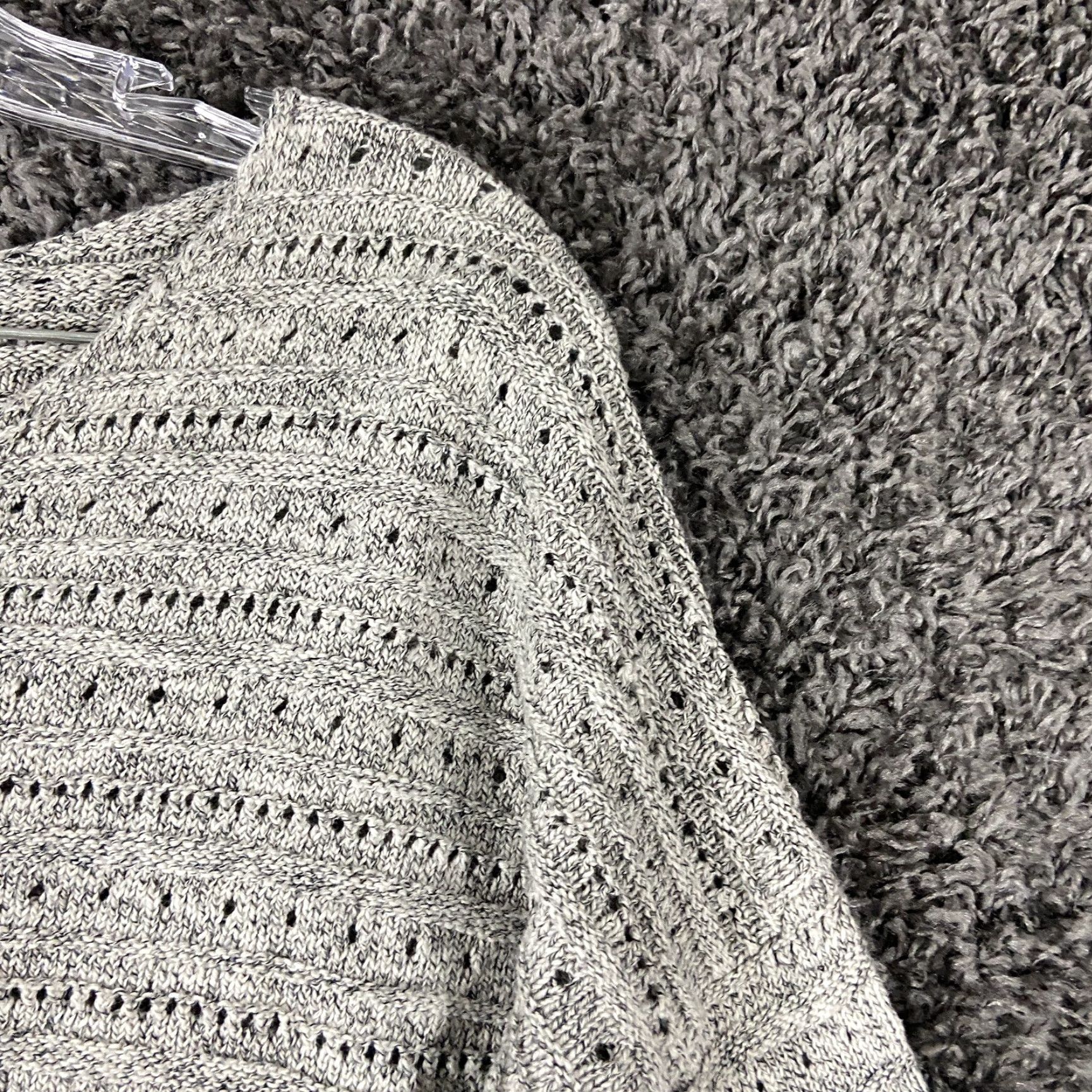 Vintage VINTAGE? Wait: The item is not vintage. So: Leo & Nicole Knit Sweater Women's L Gray Pullover Knit Sweater L Womens Gray Leo & Nicole Size L / US 10 / IT 46 - 3 Thumbnail