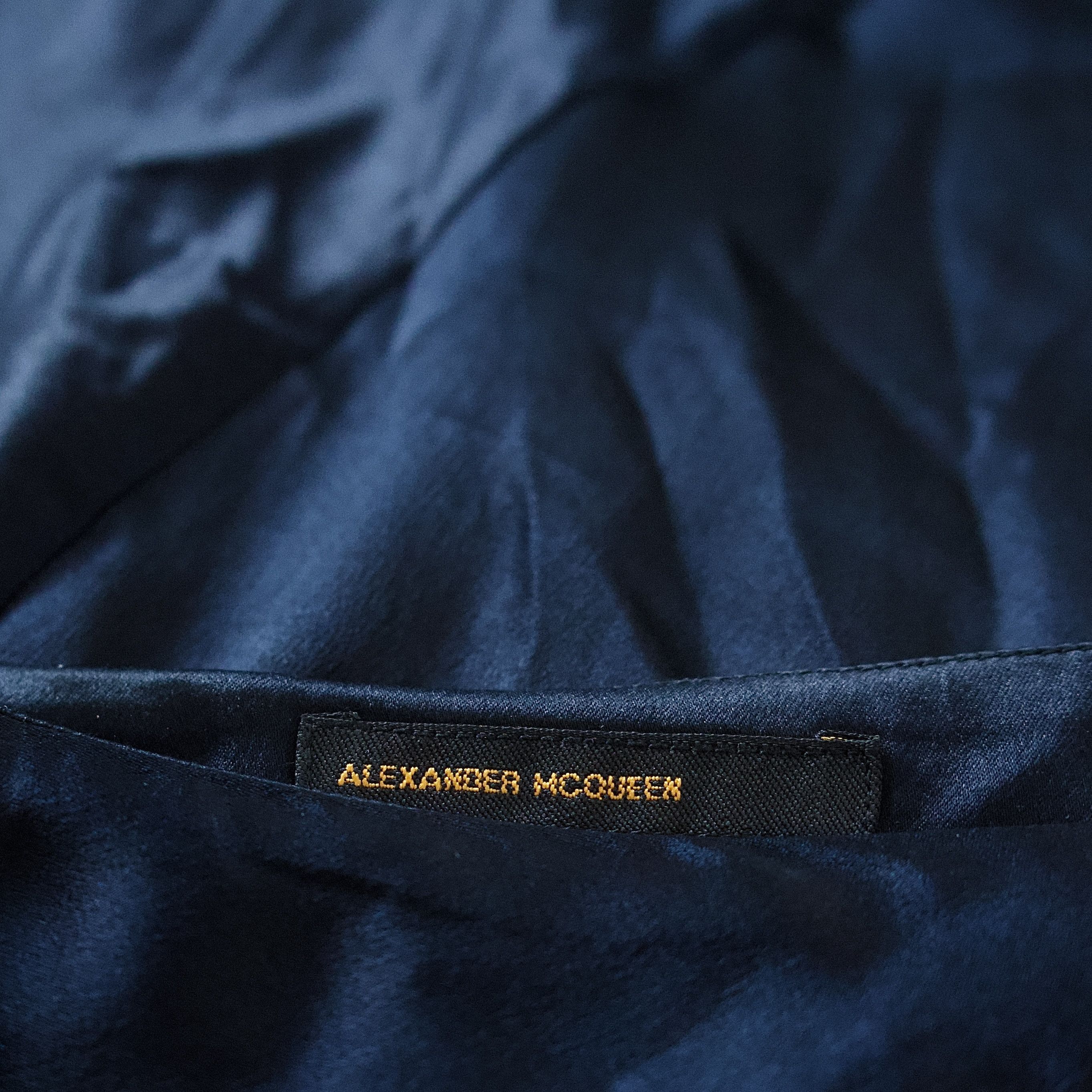Alexander McQueen S/S 2004 "Deliverance" Chevron Panel Silk Satin Skirt Size 28" / US 6 / IT 42 - 7 Thumbnail