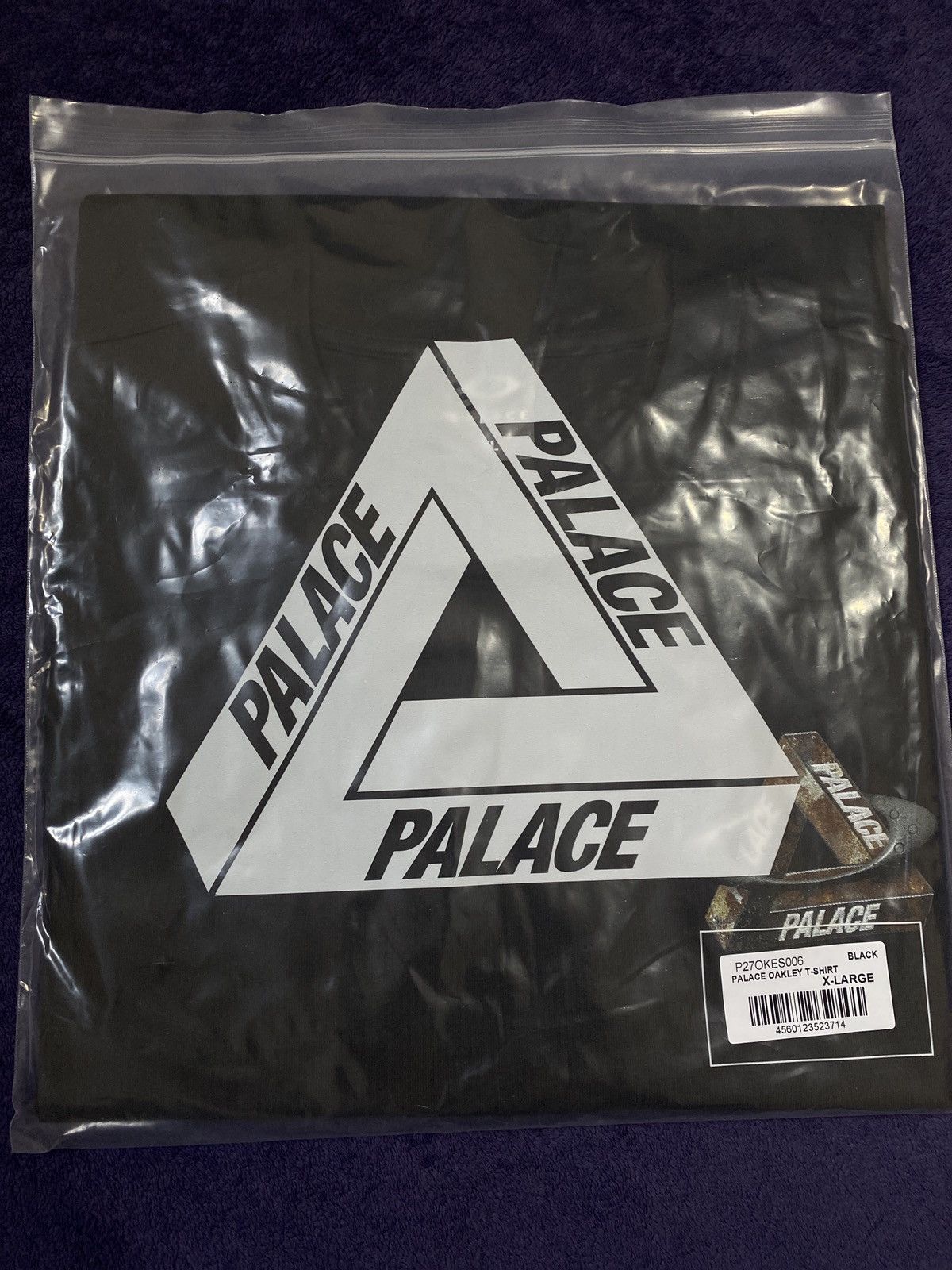 Palace Oakley T-Shirt Black - Palace Oakley 2023 - Palace
