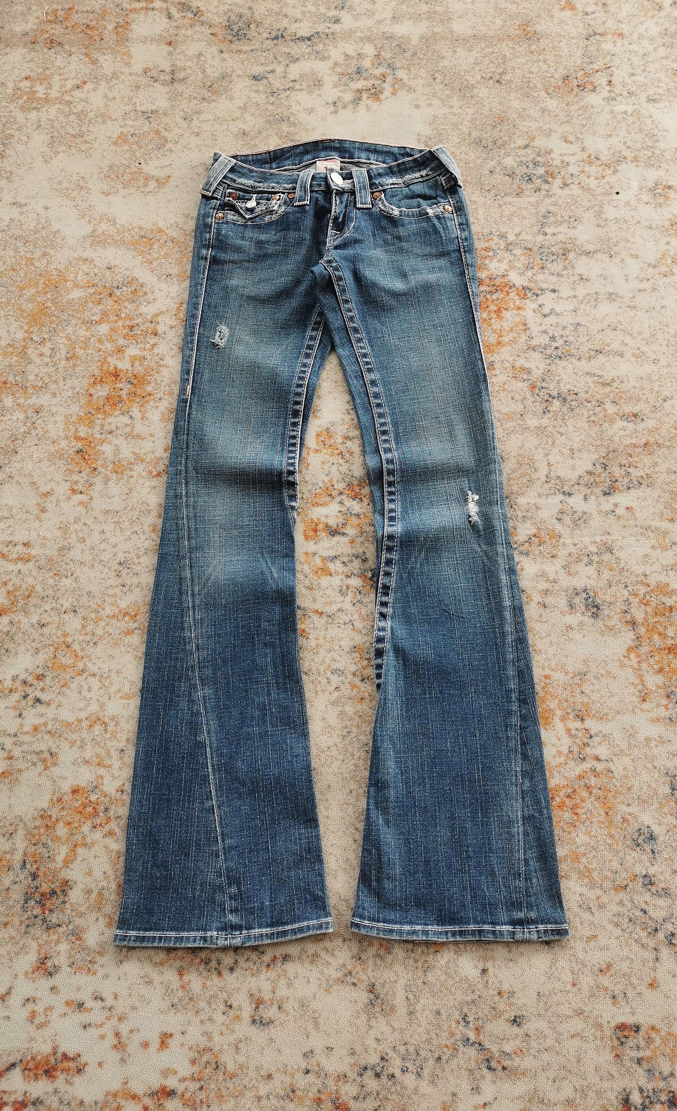 True Religion True Religion Flared Twisted Jeans Size 26" / US 2 / IT 38 - 1 Thumbnail