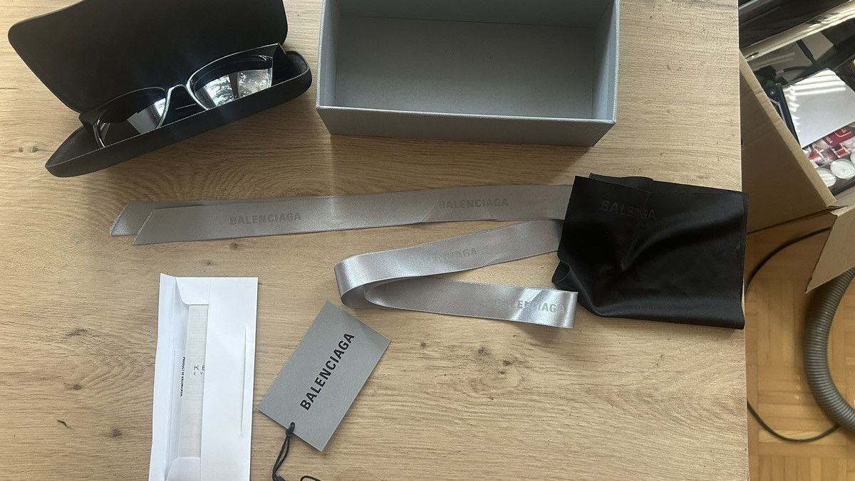 Balenciaga Balenciaga Unisex Glasses Size ONE SIZE - 5 Thumbnail