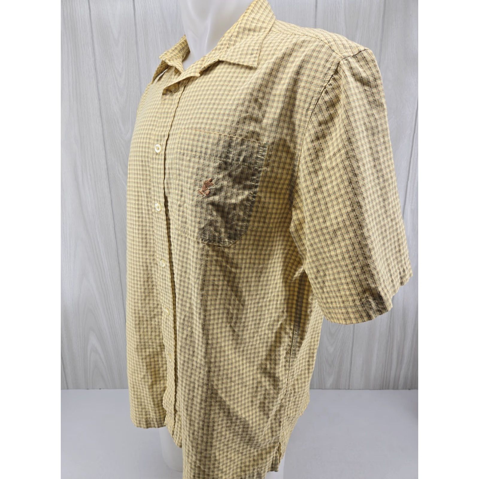 Disney Walt Disney World Mickey Mouse Embroidered Men’s Large Yellow Shirt Checker Shirt Button-Up Men's L Yellow Embroidered Disney World Shirt Size US L / EU 52-54 / 3 - 4 Thumbnail