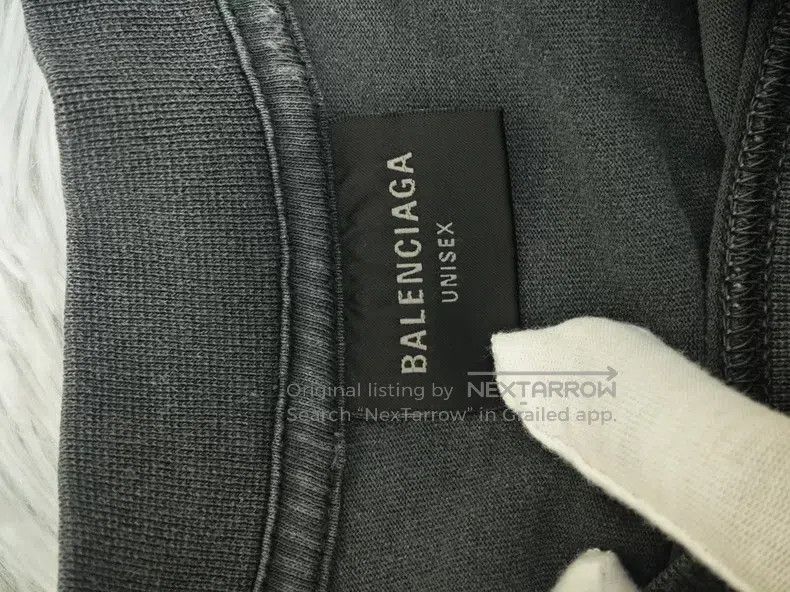 Balenciaga Balenciaga Gradient logo large destroyed distressed solid- Size US M / EU 48-50 / 2 - 3 Thumbnail