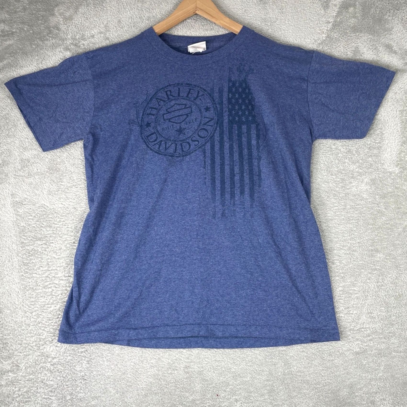 Harley Davidson VINTAGE Harley-Davidson Shirt Mens L Blue Suburban Motors USA Flag Graphic Tee Size US L / EU 52-54 / 3 - 2 Thumbnail