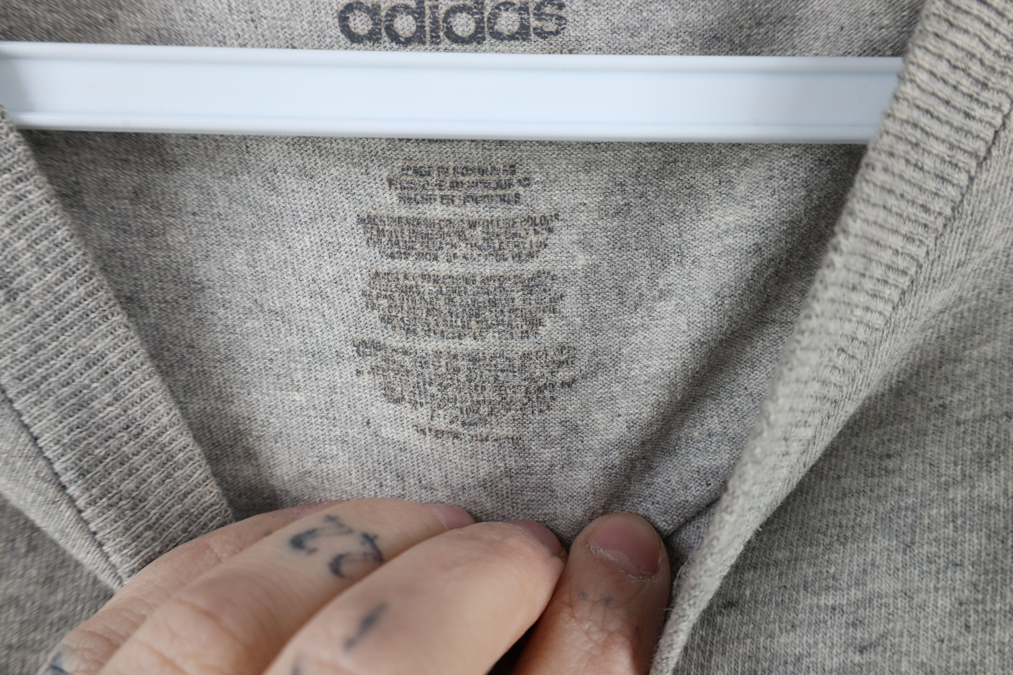 Adidas × Vintage Vintage Adidas University of Michigan Wrestling T-Shirt Gray Size US S / EU 44-46 / 1 - 10 Thumbnail