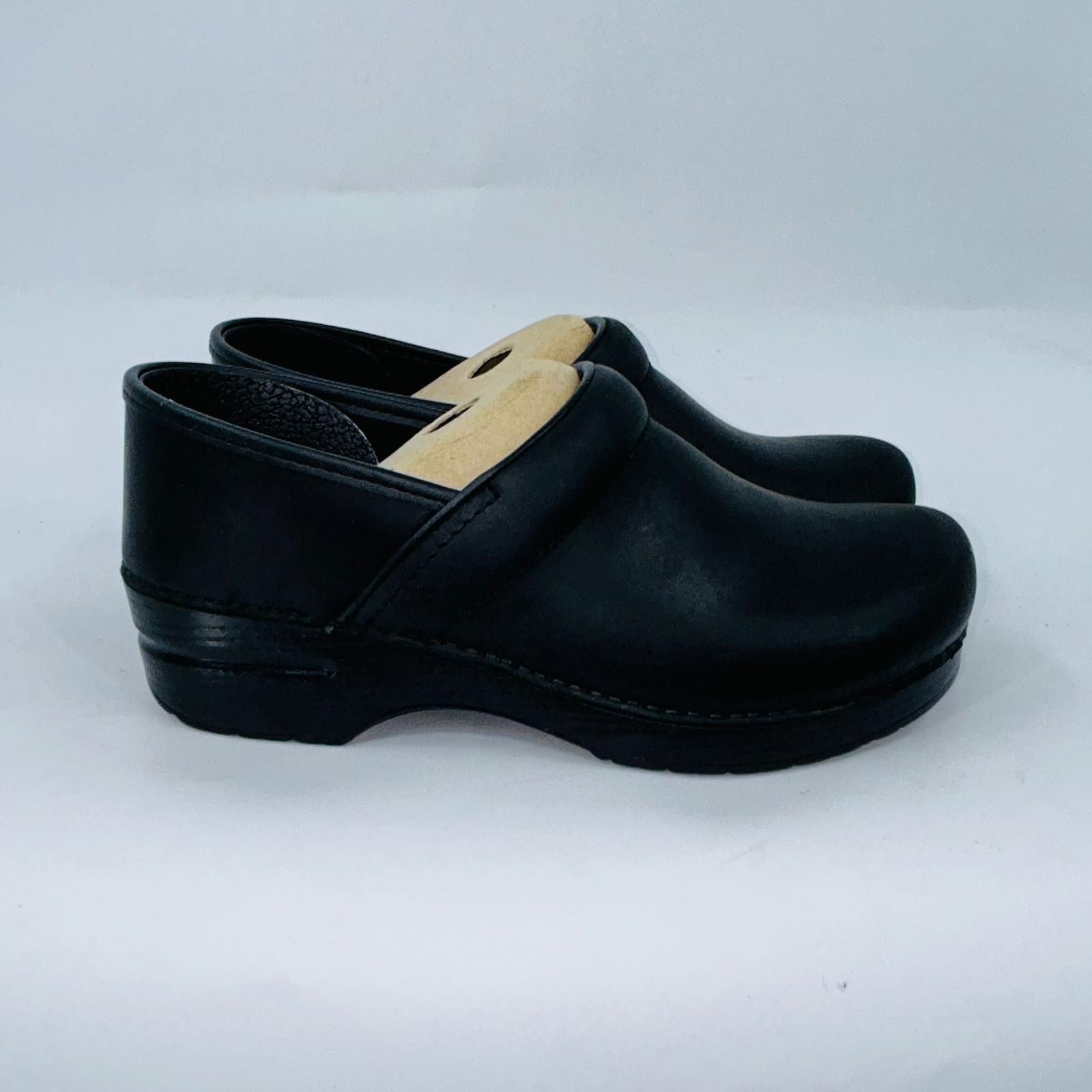 Dansko DANSKO WOMENS ANTIQUE BLACK LEATHER CLOGS SIZE 10.5-11B Size US 10.5 / IT 40.5 - 1 Thumbnail