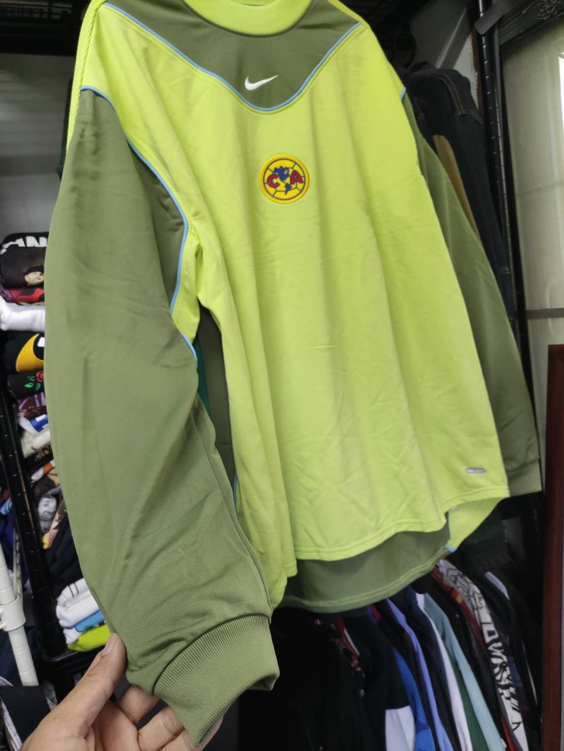 Nike Vtg 00's Nike Club America Goalkeeper Long Sleeved Jersey Size US XL / EU 56 / 4 - 6 Thumbnail