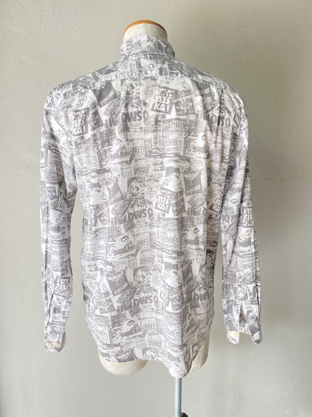 Japanese Brand Splendid satisfaction Gray Newspaper Print Button-Up Shirt Size US M / EU 48-50 / 2 - 10 Thumbnail