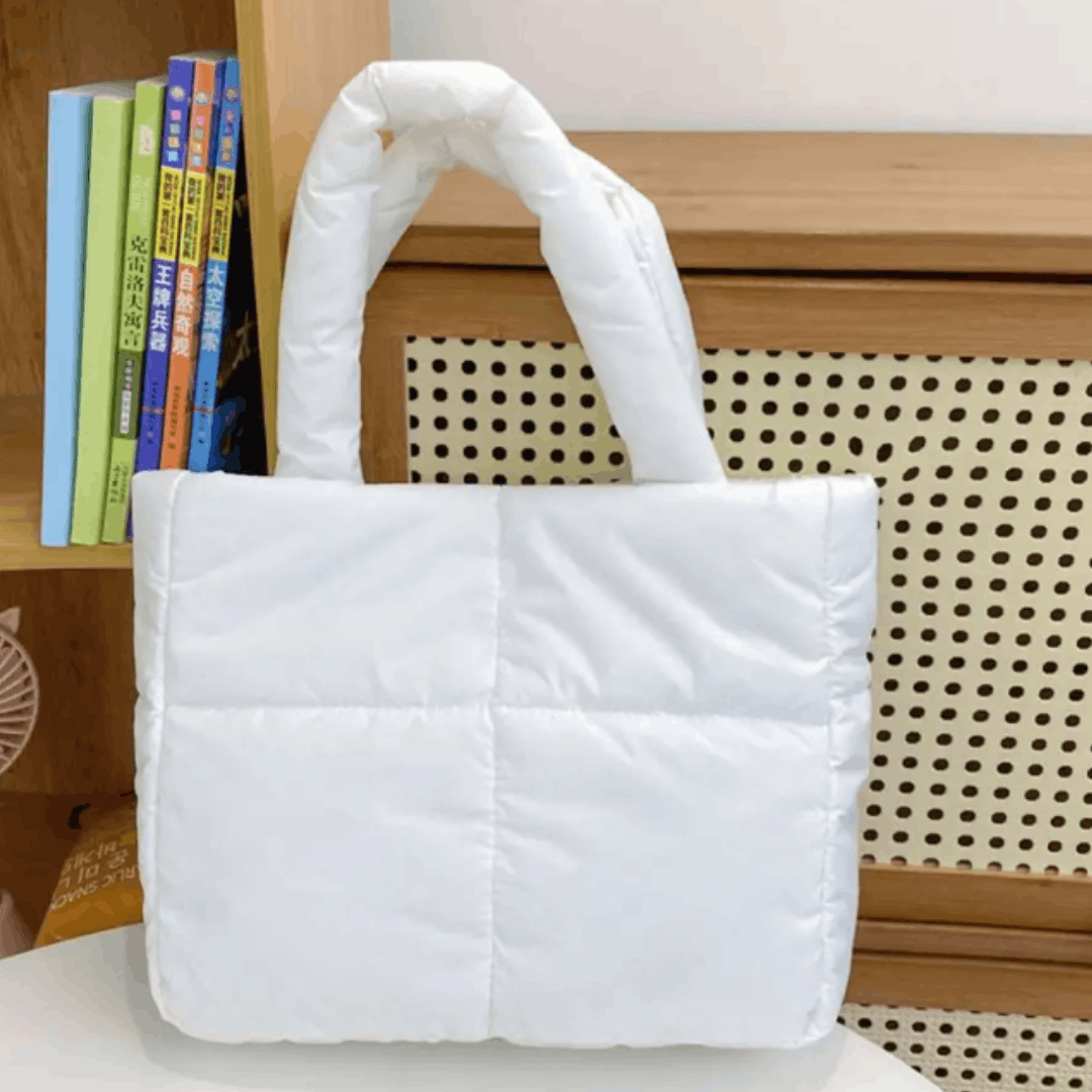 Japanese Brand HELLO KITTY Fabric Handbag, Shoulder bag, White, NEW Size ONE SIZE - 4 Thumbnail