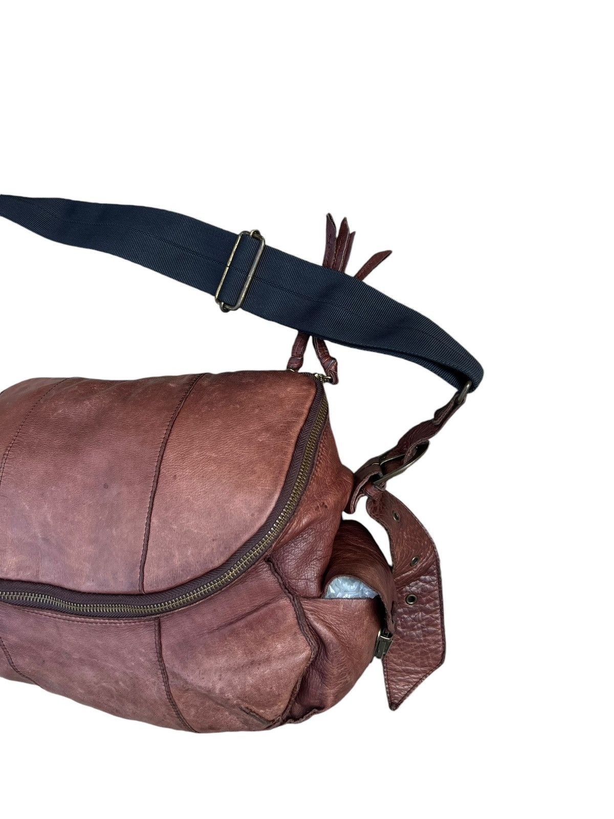Leather Vintage Papillonner Japan Fade Patina Leather Messenger Bag Size ONE SIZE - 10 Thumbnail