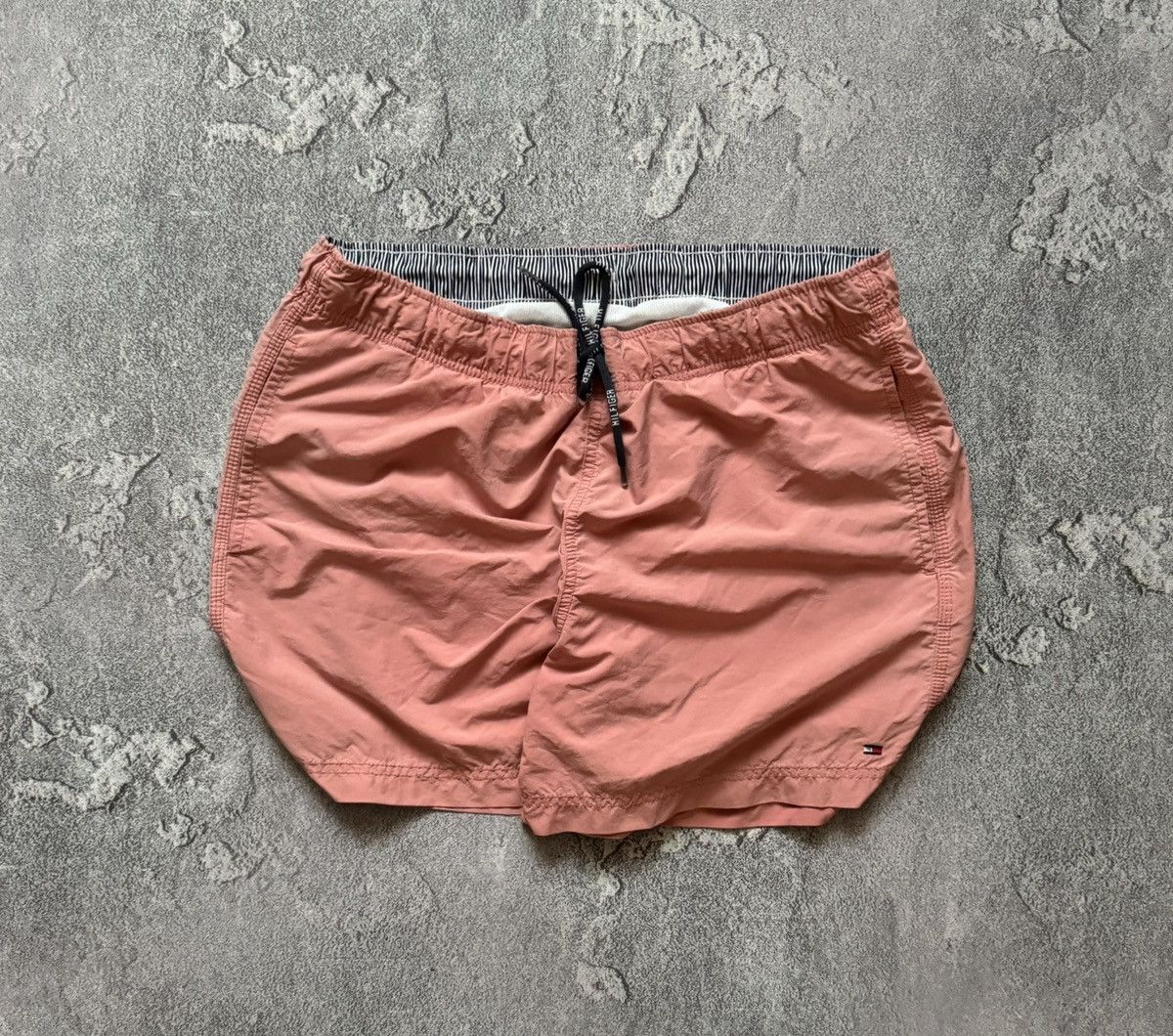 Tommy Hilfiger × Vintage Tommy Hilfiger M pink summer shorts 🩳 beach tennis golf Size US 32 / EU 48 - 1 Thumbnail