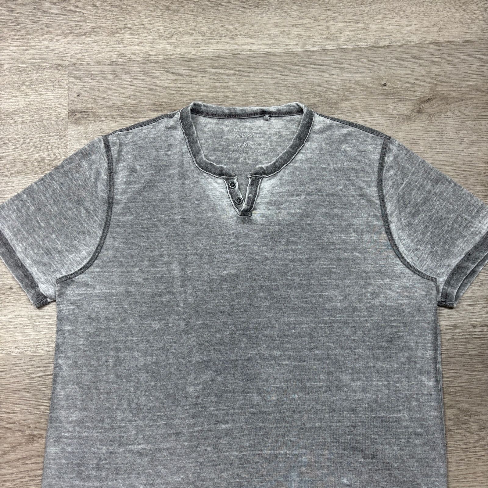 Lucky Brand Lucky Brand Venice Burnout Notch Neck Henley Shirt Men's L Size US L / EU 52-54 / 3 - 2 Thumbnail