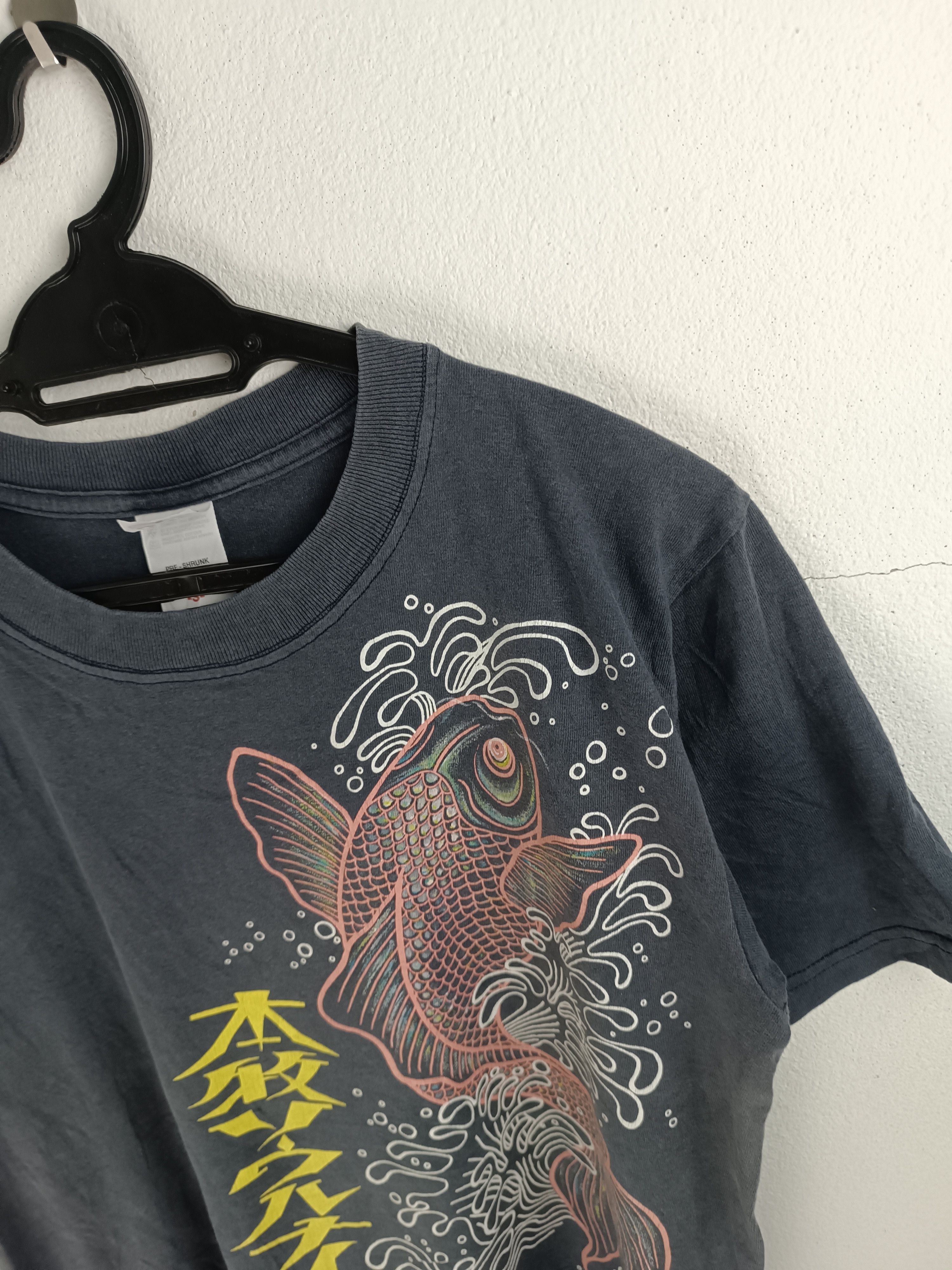 Vintage THRASH FADED VINTAGE JAPANESE SUKAJAN KOI punk grunge y2k Size US M / EU 48-50 / 2 - 9 Thumbnail