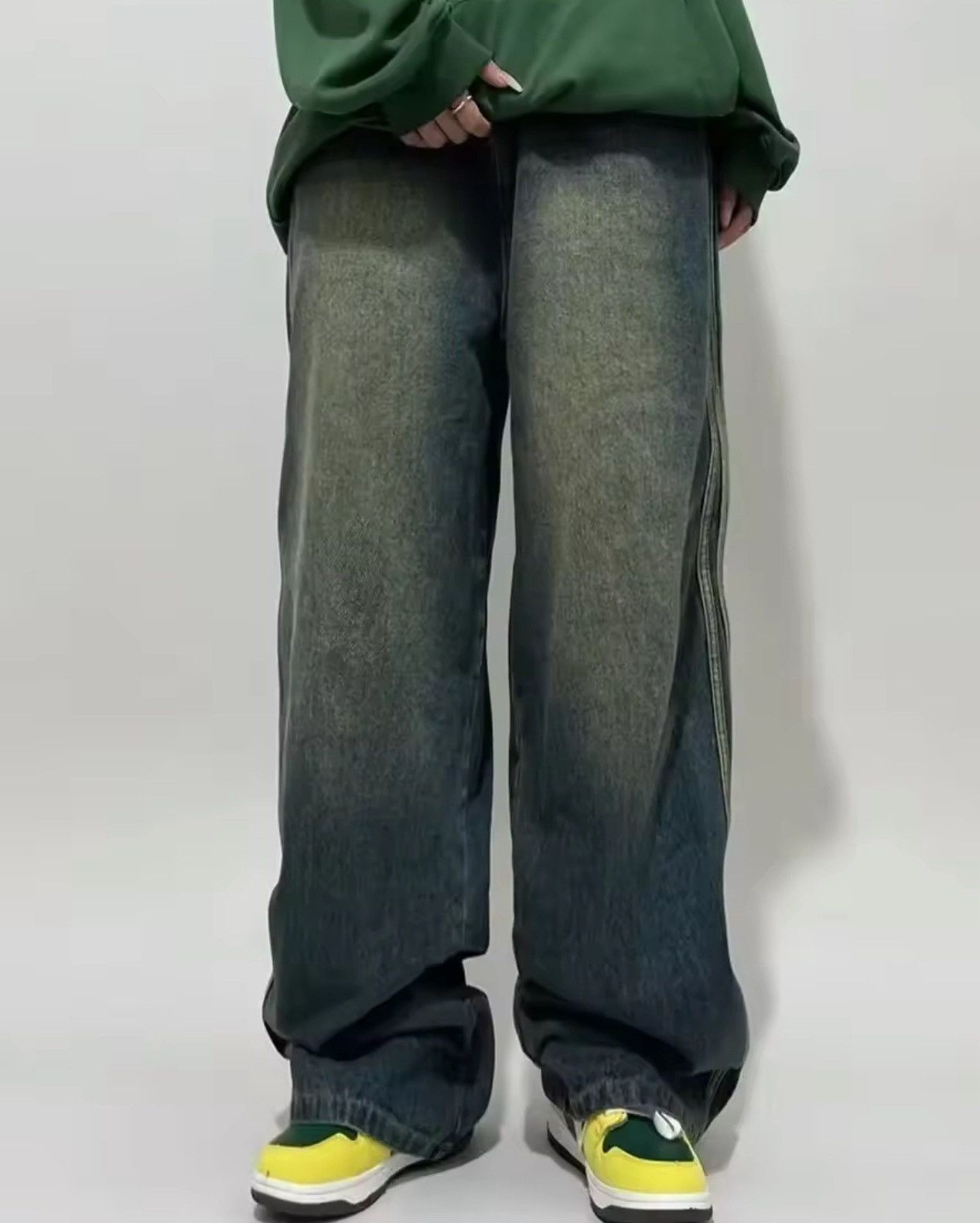 Japanese Brand Vintage Style Distressed Denim Jeans with Side Stripes Size US 30 / EU 46 - 4 Thumbnail