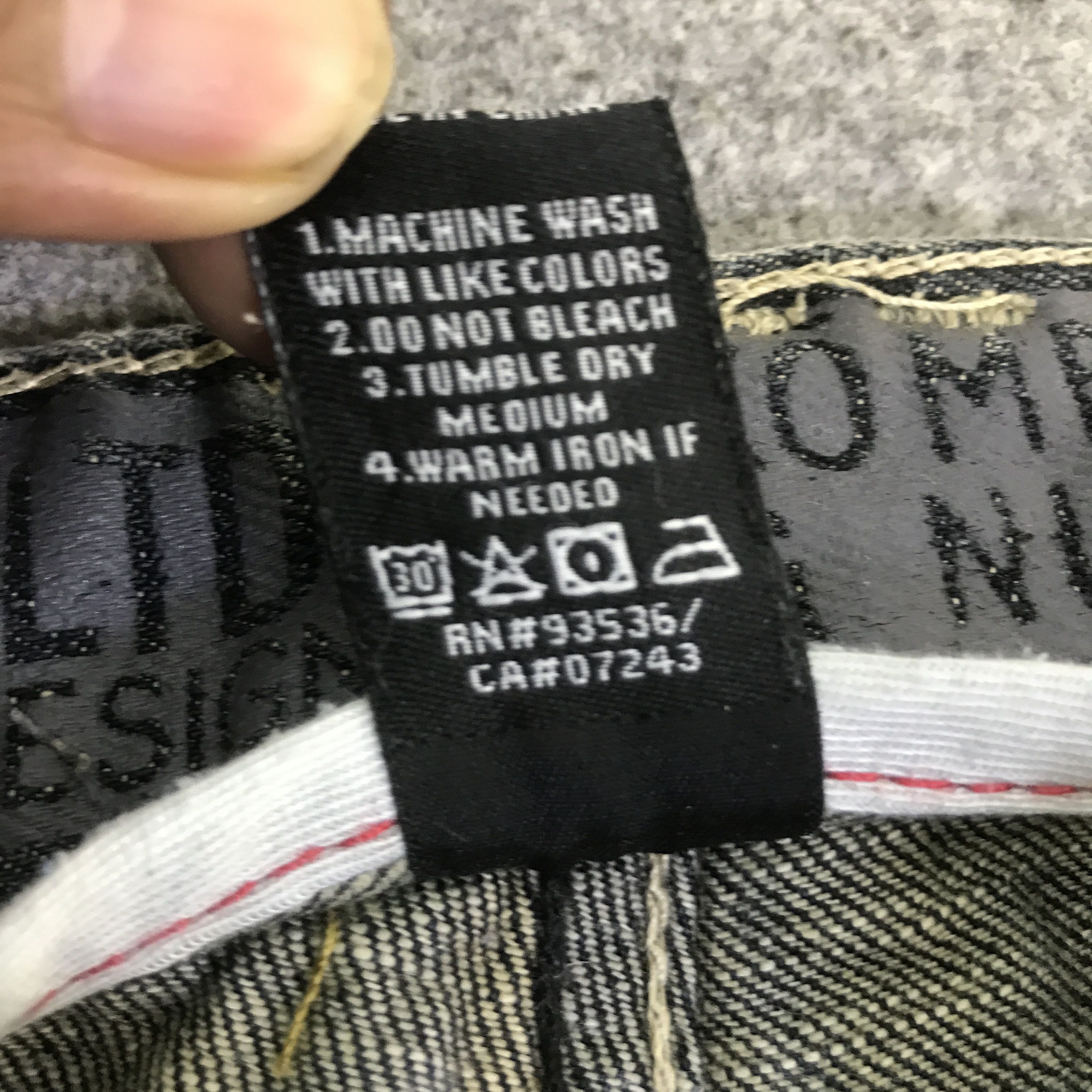 Ecko Unltd. BAGGY ECKO UNLTD DISTRESSED DENIM K118B18 Size US 32 / EU 48 - 18 Thumbnail