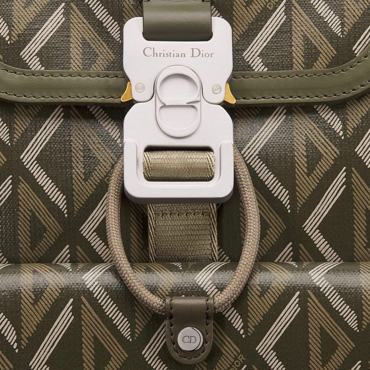 Dior o1bcso1str0226 Size:OS/The Sling Bag in Khaki Green Size ONE SIZE - 6 Thumbnail