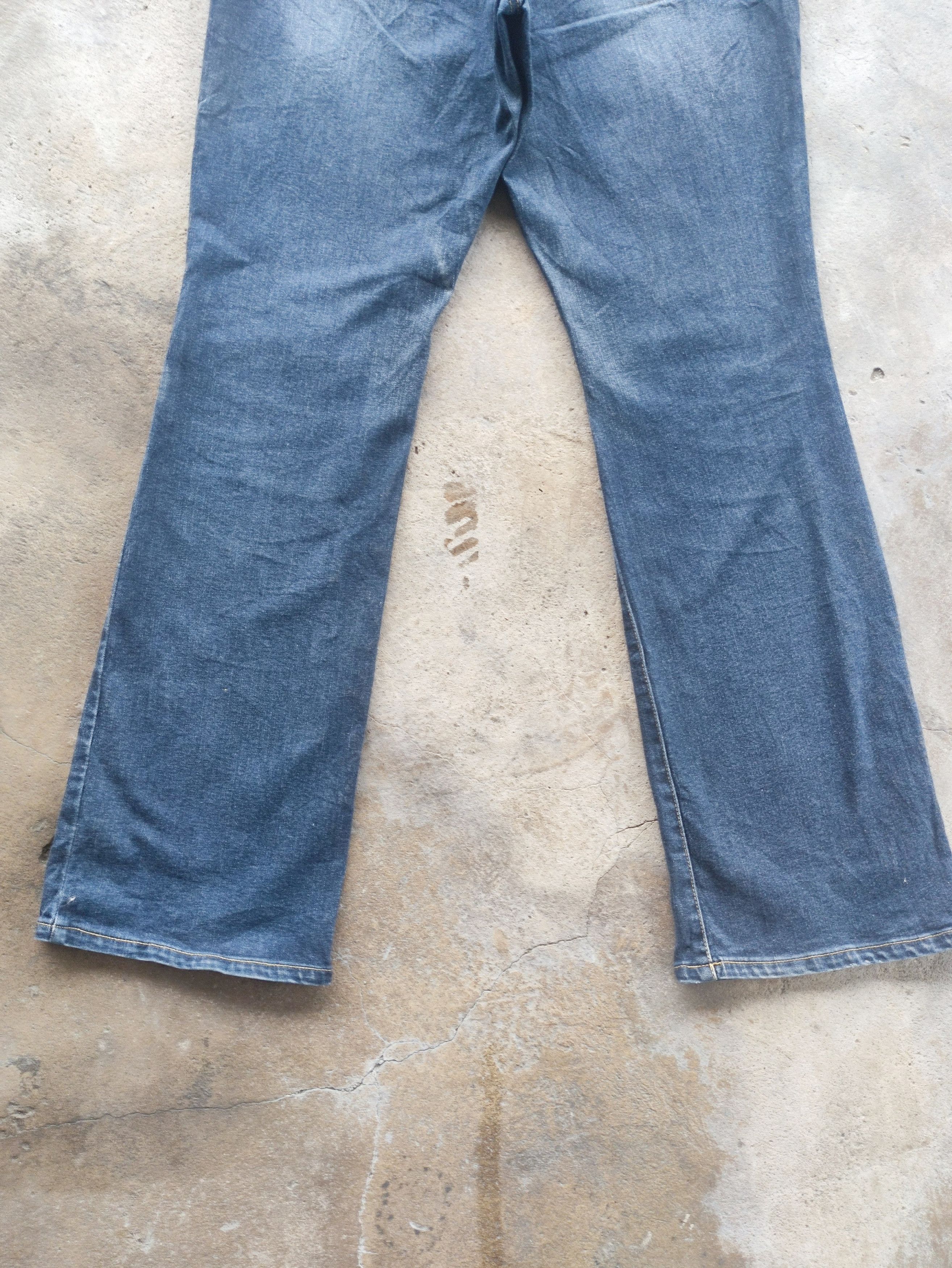 Japanese Brand Vintage Japanese Brand Flare Bootcut Faded Jeans Denim Pants Size US 33 - 9 Thumbnail