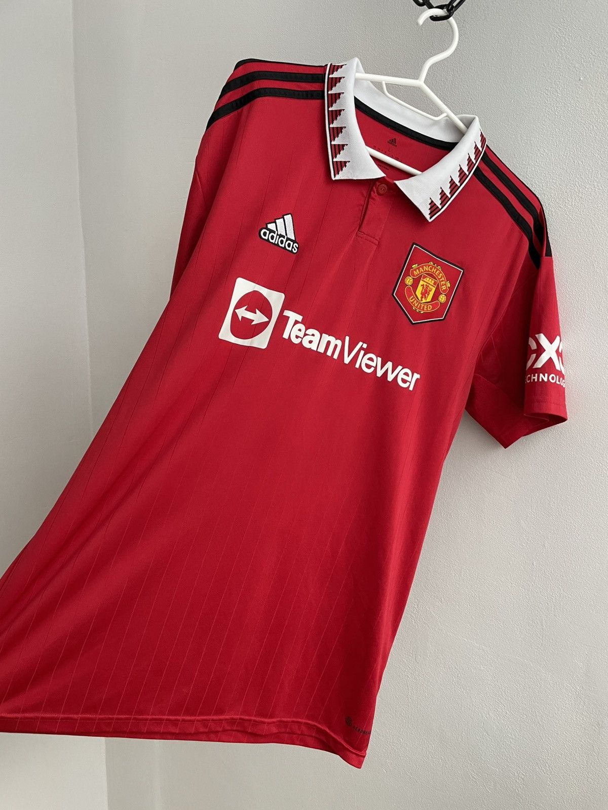 Adidas Manchester United 2022 2023 Football Shirt Soccer Jersey Size US L / EU 52-54 / 3 - 5 Thumbnail