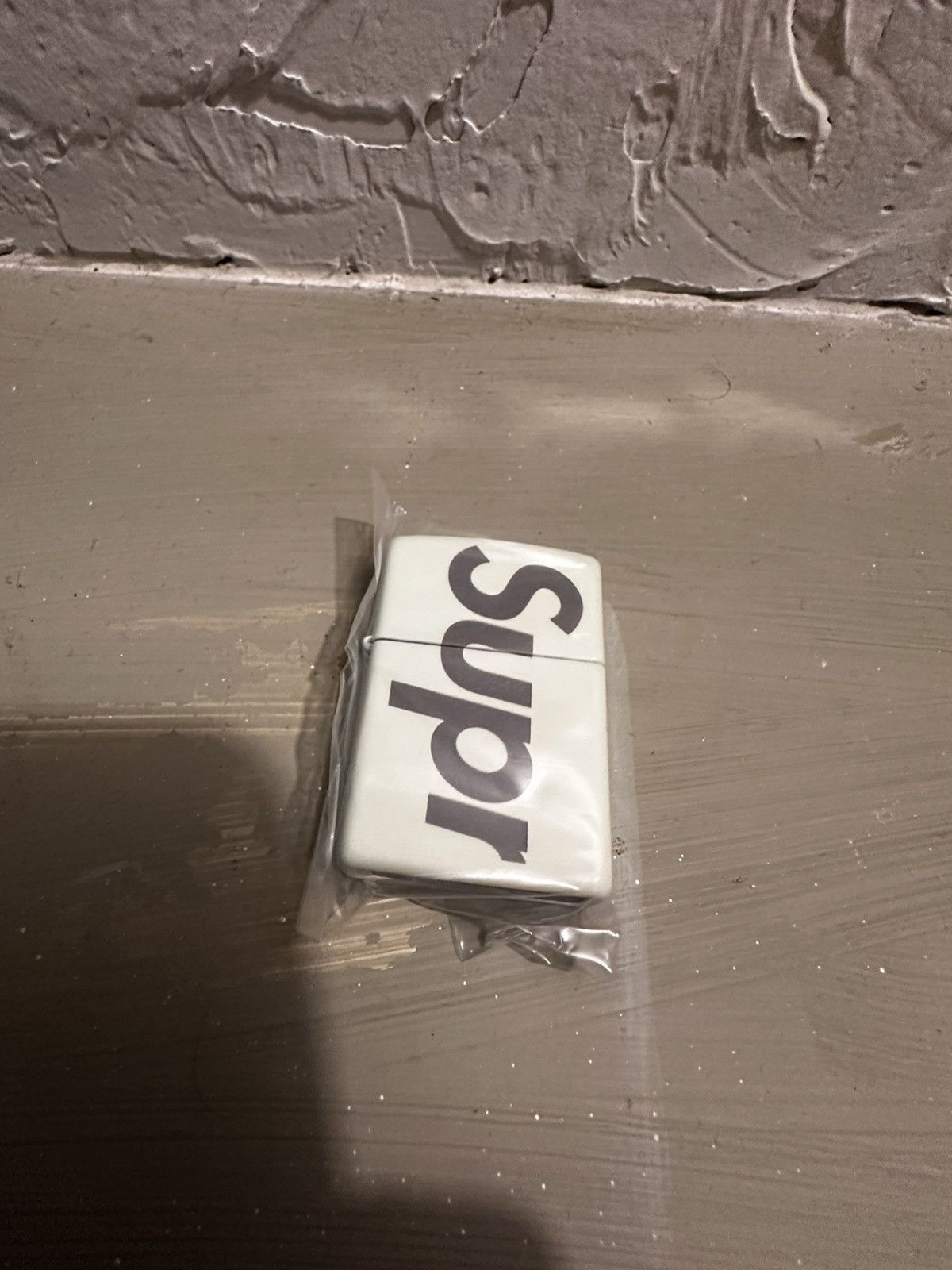 Supreme × Zippo Supreme glow in the dark zippo brand new never used Size ONE SIZE - 2 Thumbnail