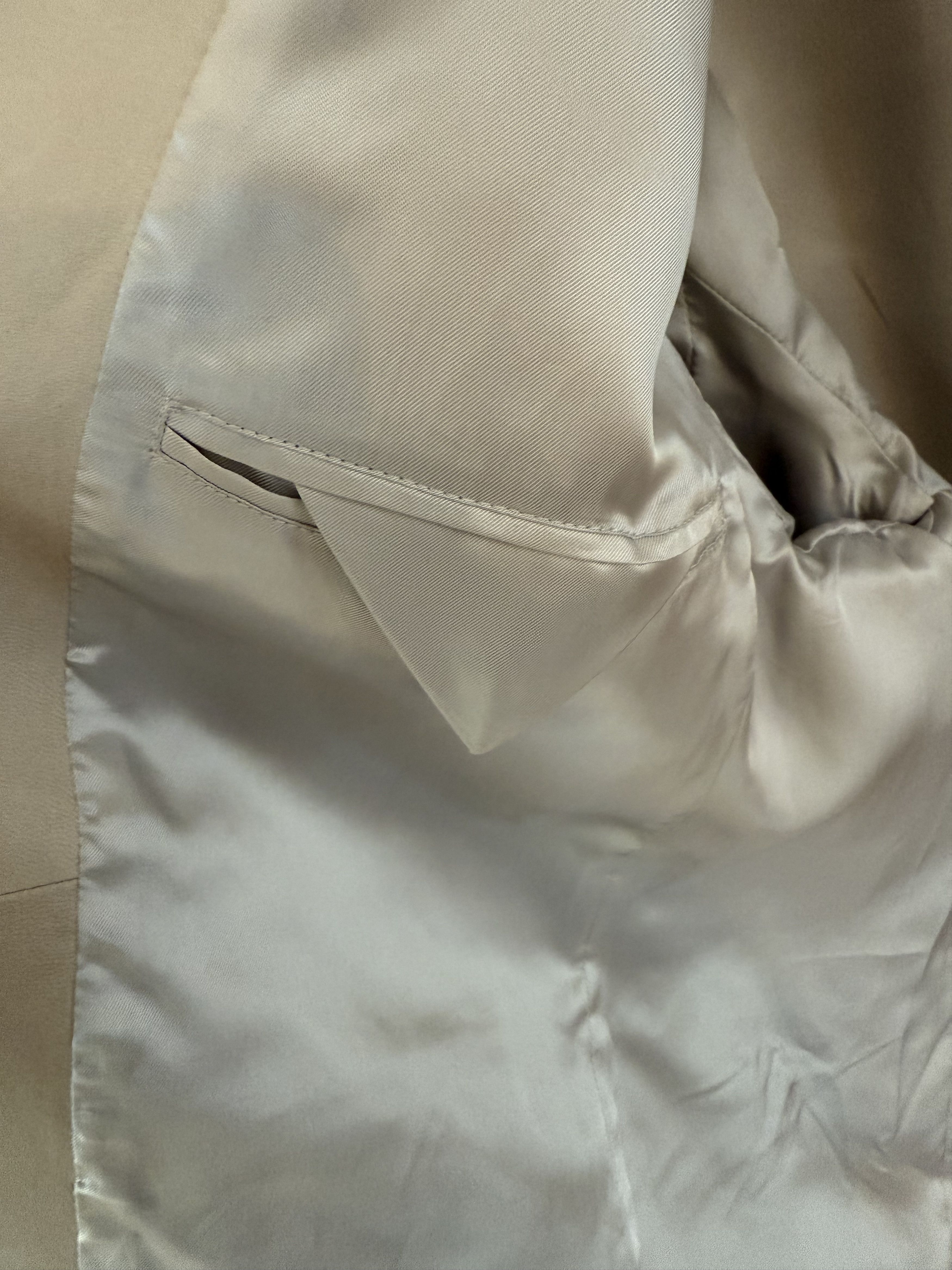 Prada Prada Leather Shirt Jacket in cream Size US S / EU 44-46 / 1 - 6 Thumbnail