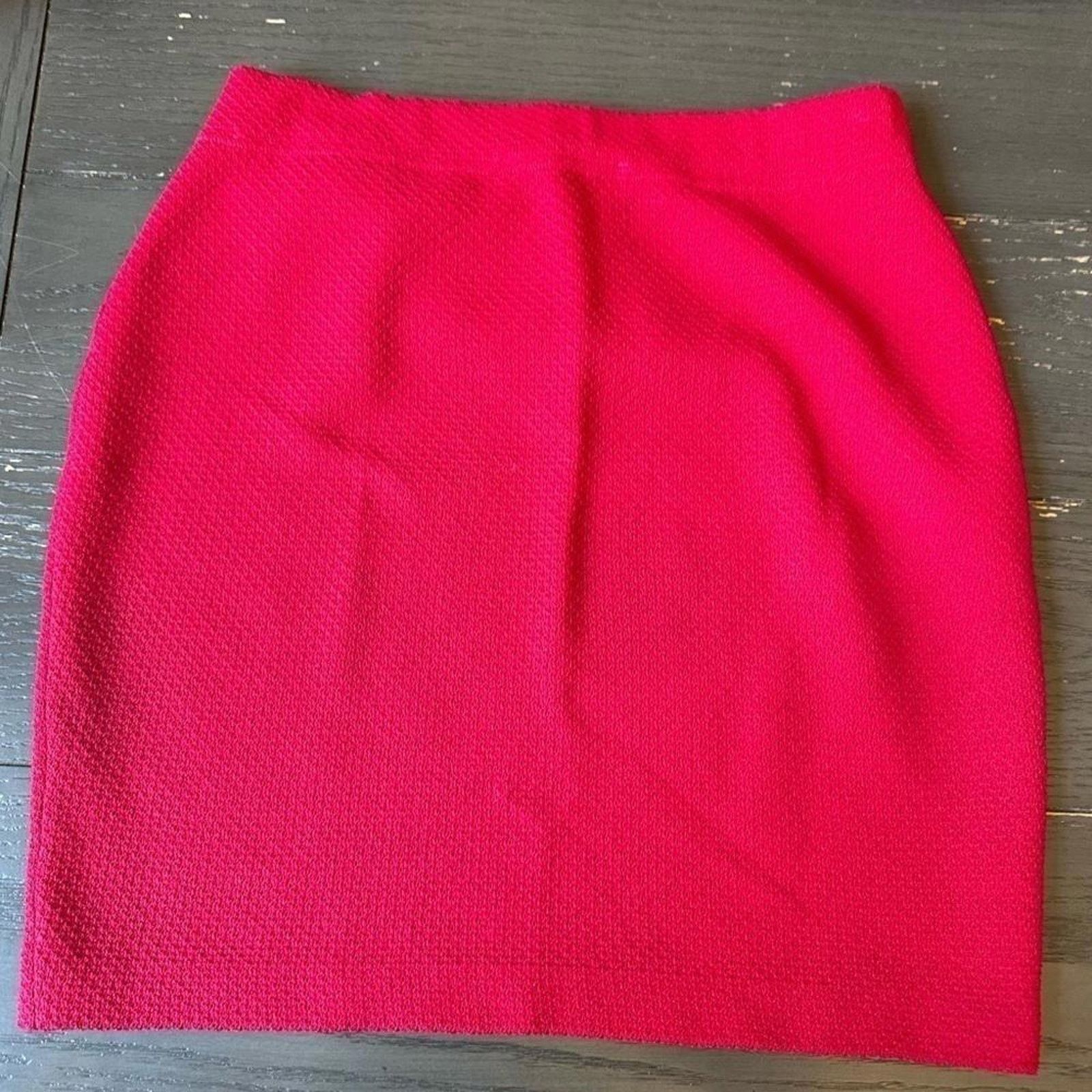 Andrew St. John ST. JOHN Collection Women's Red Knit Skirt - Size 4 Size 27" / US 4 / IT 40 - 2 Thumbnail