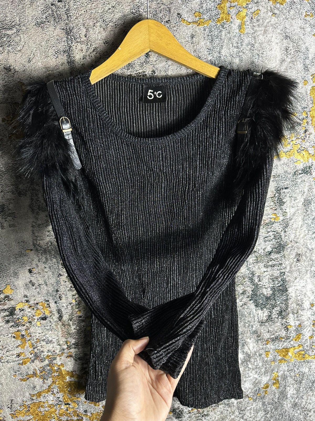 Japanese Brand PLEATED FUR MOHAIR LONG SLEEVE ISSEY MIYAKE KMRII LGB STYLE Size US XXS / EU 40 - 2 Thumbnail