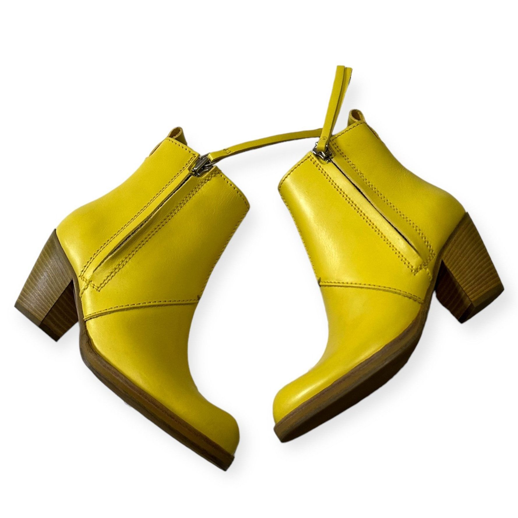 Acne Studios New in Box Acne Studios The Pistol Ankle Boots in Yellow Le Size US 7 / IT 37 - 5 Thumbnail
