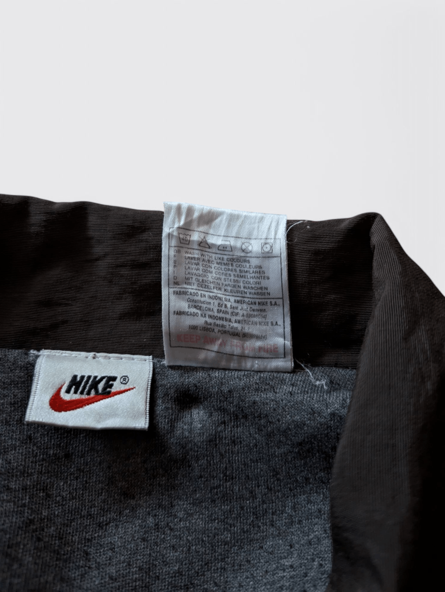 Nike Nike Air Brown Vintage Jacket Size US L / EU 52-54 / 3 - 9 Thumbnail