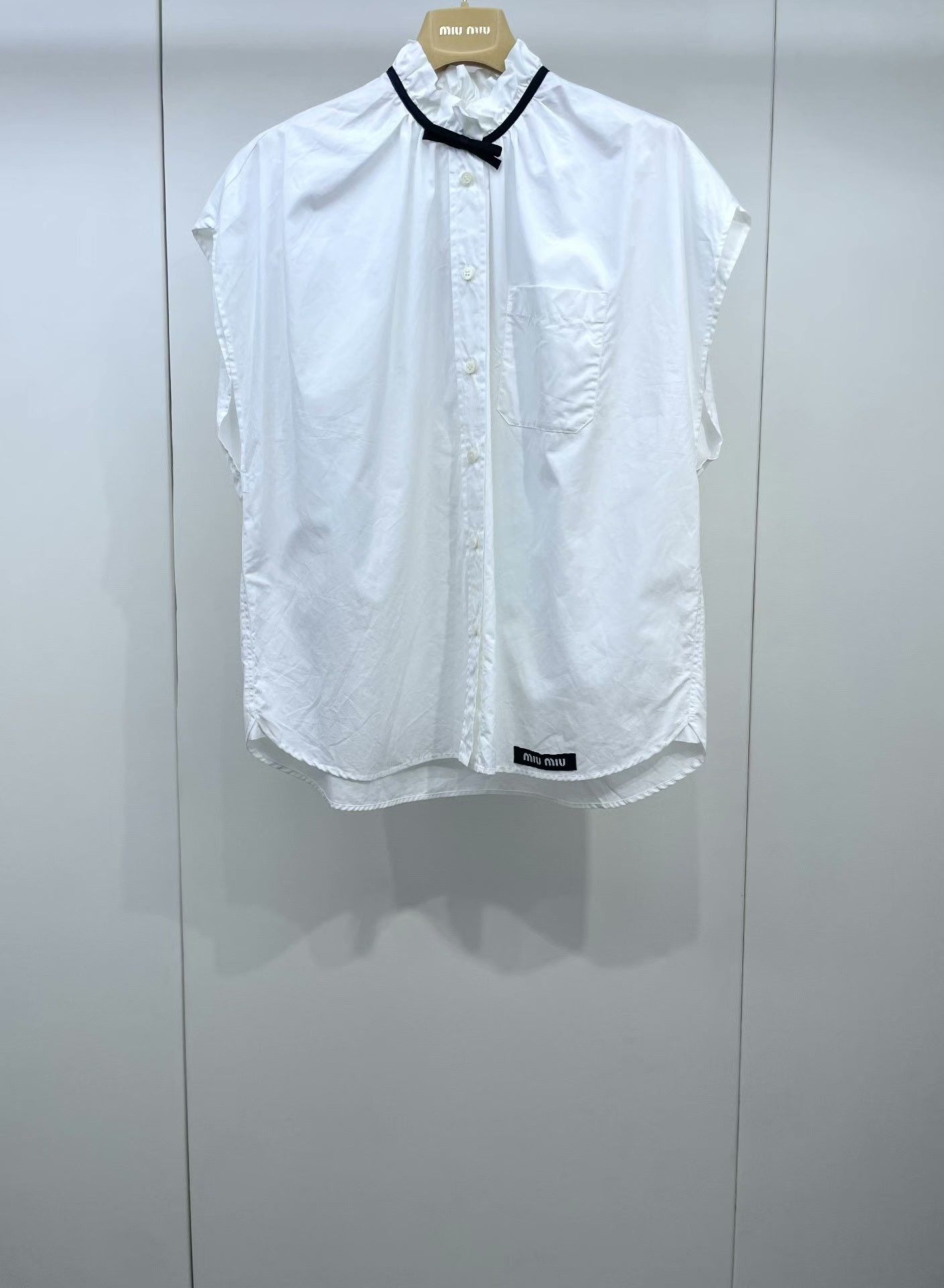 Miu Miu Miu Miu Bow Flutter Sleeve White Shirt Size XS / US 0-2 / IT 36-38 - 1 Thumbnail