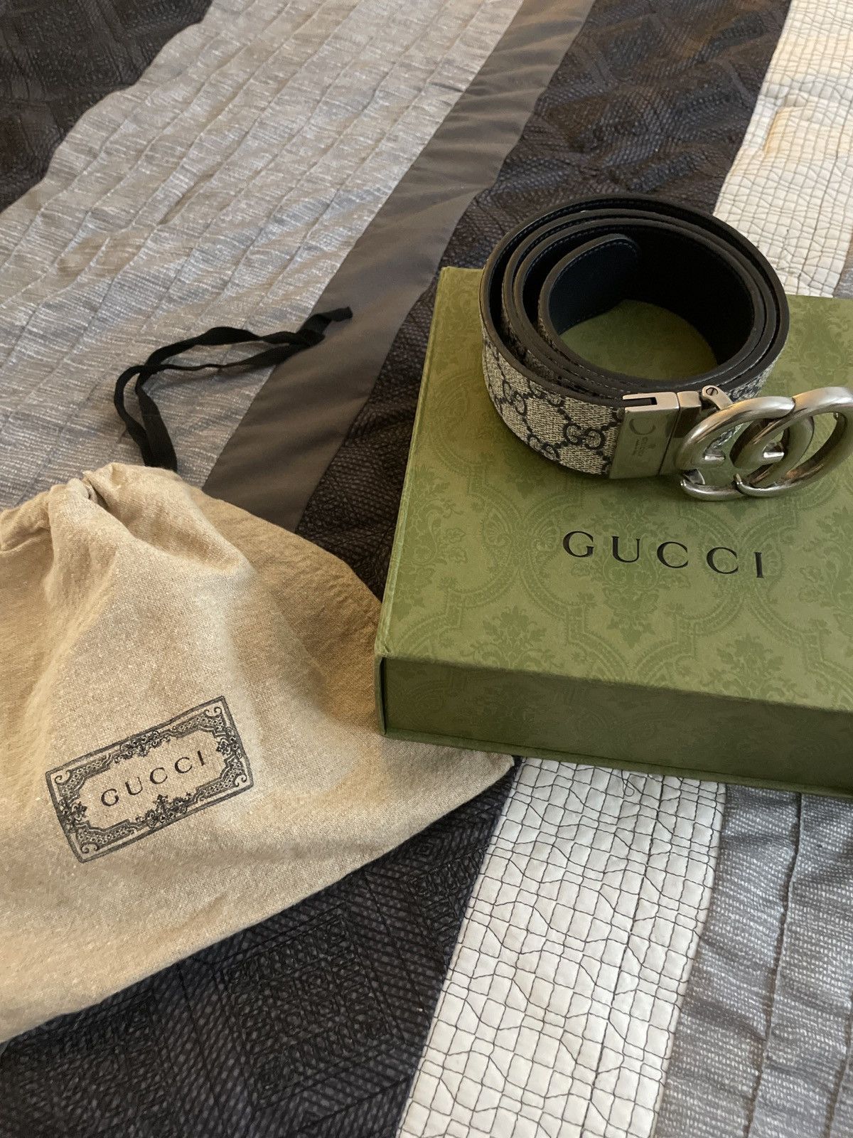 Gucci Supreme Gucci Belt reversible Size 32 - 1 Thumbnail
