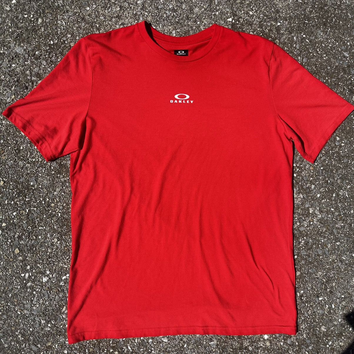 Oakley Oakley red shirt Size US L / EU 52-54 / 3 - 1 Thumbnail
