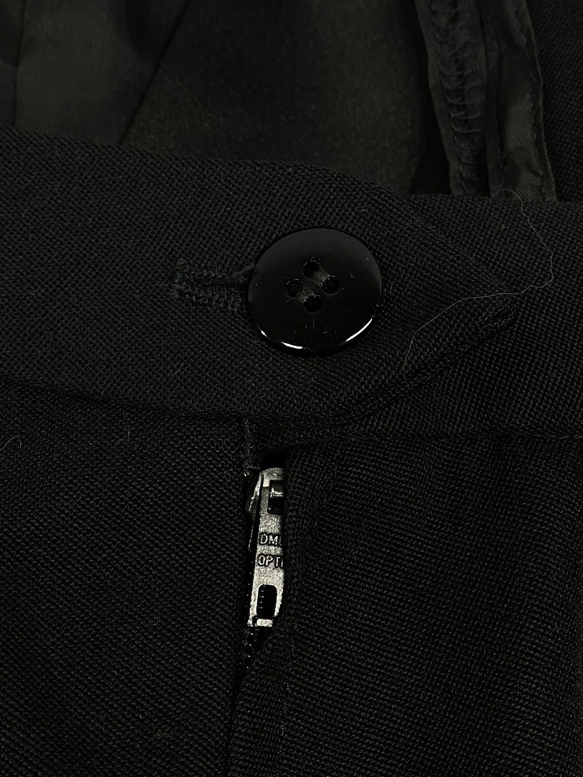 Yves Saint Laurent Vintage 90s Yves Saint Laurent Tuxedo Crop Jacket & Skirt Size L / US 10 / IT 46 - 22 Thumbnail