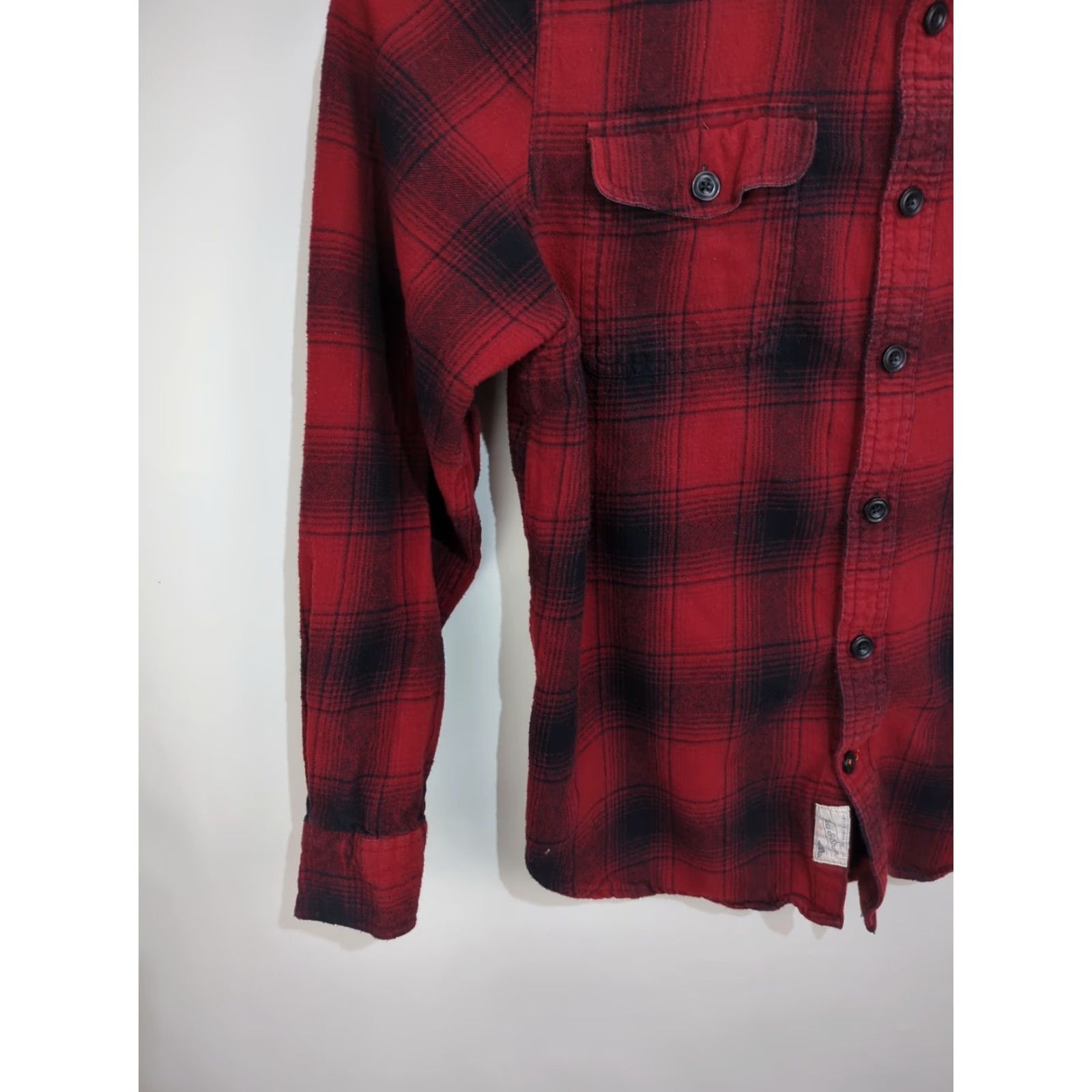 Vintage Field & Stream Flannel Shirt Mens Large Red Buffalo Plaid Long Sleeve Size US L / EU 52-54 / 3 - 7 Thumbnail