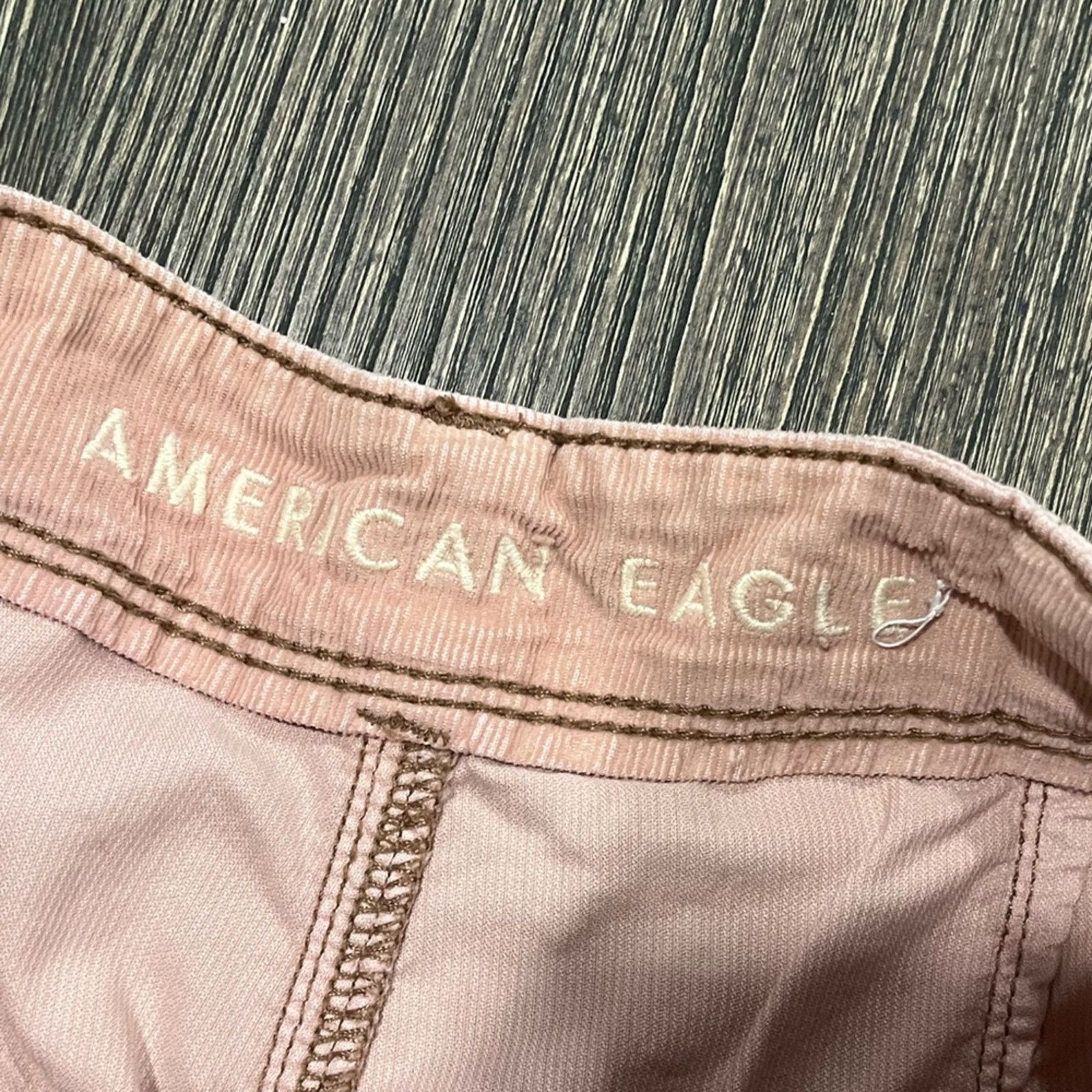 American Eagle Outfitters American Eagle 90's Shorts Cargo Pockets High Rise Pink Size 26" / US 2 / IT 38 - 5 Thumbnail