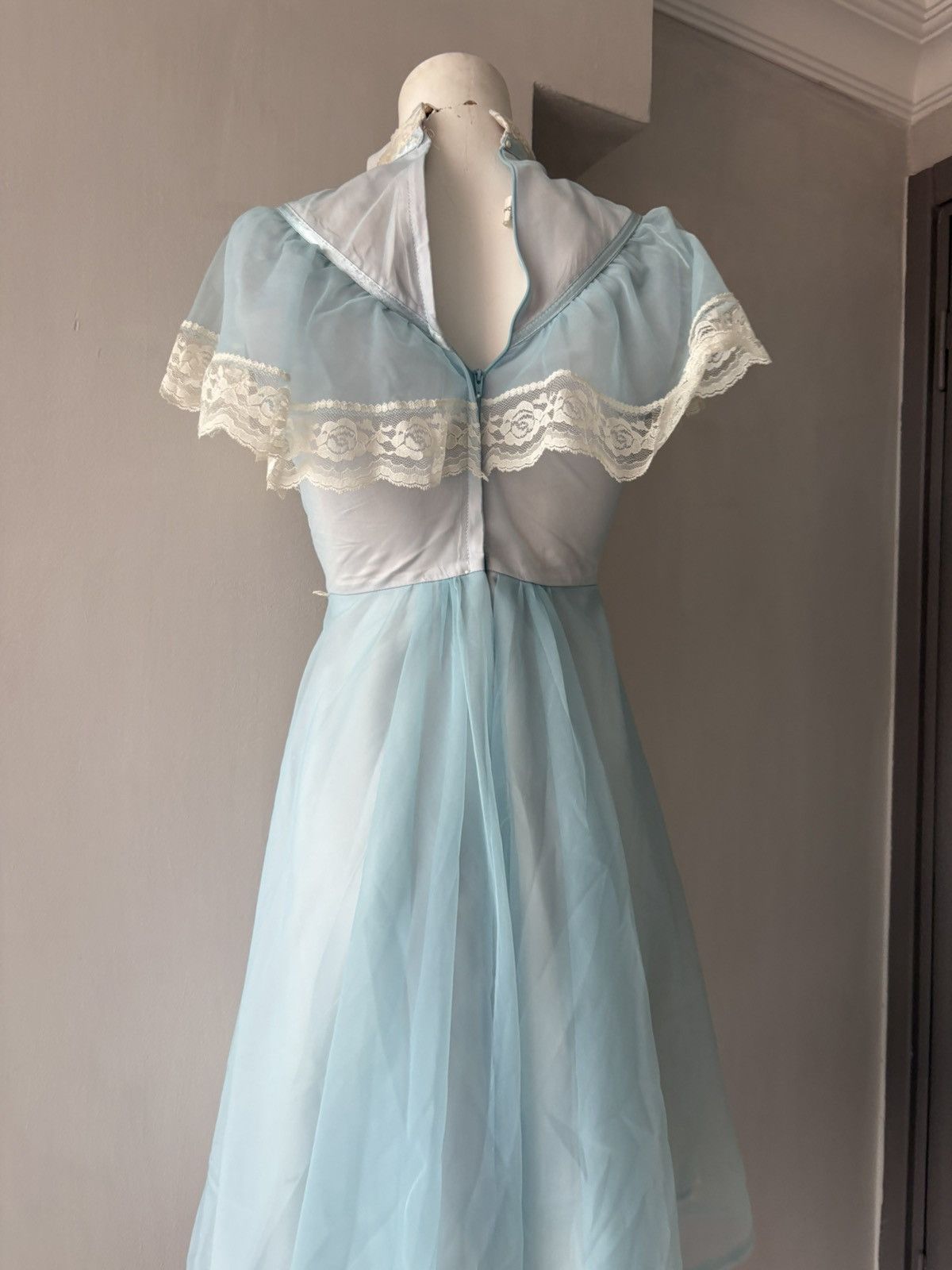 Vintage Antique dress Size XS / US 0-2 / IT 36-38 - 21 Thumbnail