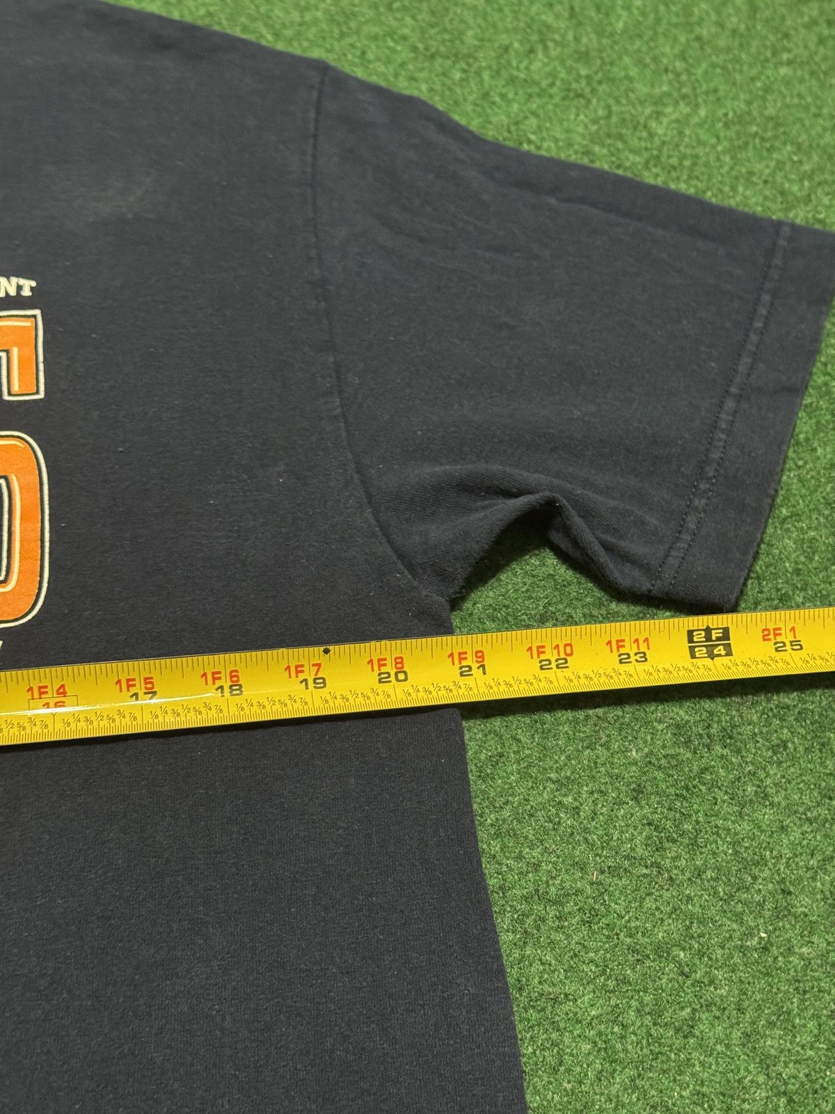 NCAA NCAA Tournament Champions Syracuse Basketball Y2K L T Shirt Size US L / EU 52-54 / 3 - 5 Thumbnail