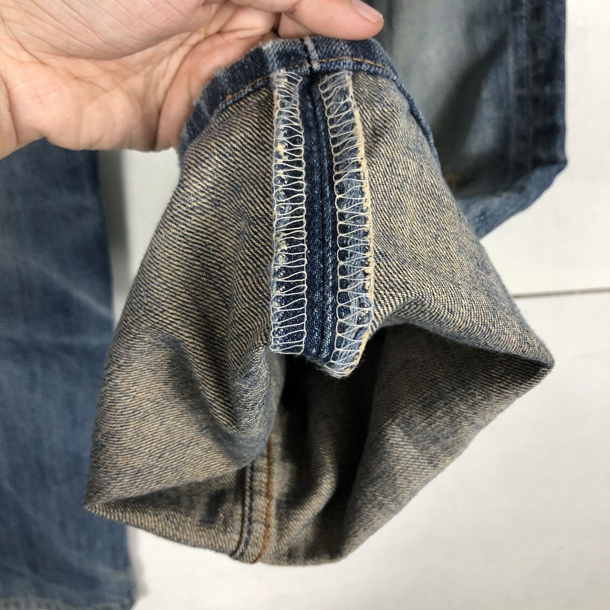 Levi's Vintage Clothing 🔥90’s Vintage Levi’s Lot 503 Distressed Denim Jeans Size US 32 / EU 48 - 12 Thumbnail