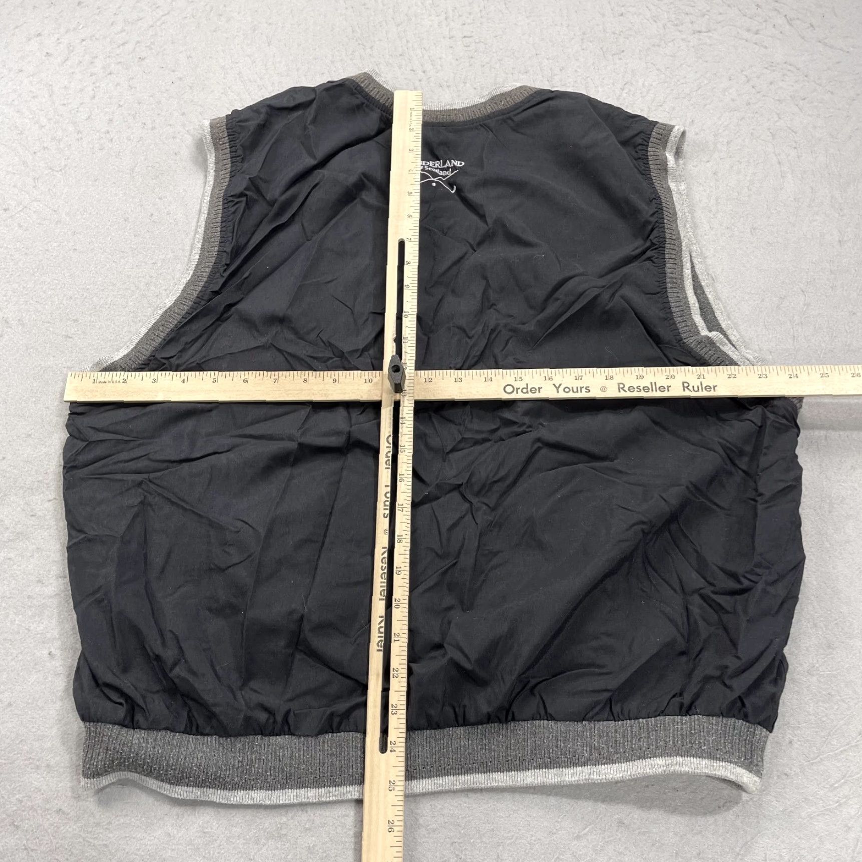 Vintage VINTAGE Sunderland of Scotland Medinah Country Club Golf Vest Mens XL Black Windbreaker Size US XL / EU 56 / 4 - 7 Thumbnail