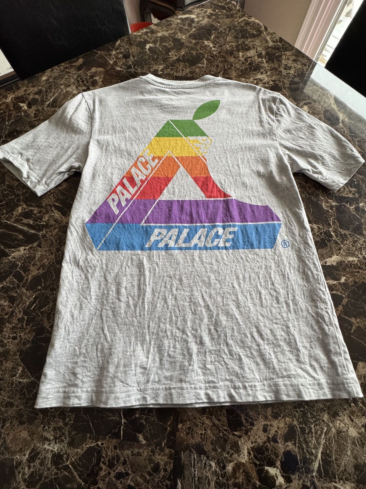 Palace Palace Jobsworth Tee - Grey - Apple - CEASE & DESIST Size US S / EU 44-46 / 1 - 4 Thumbnail