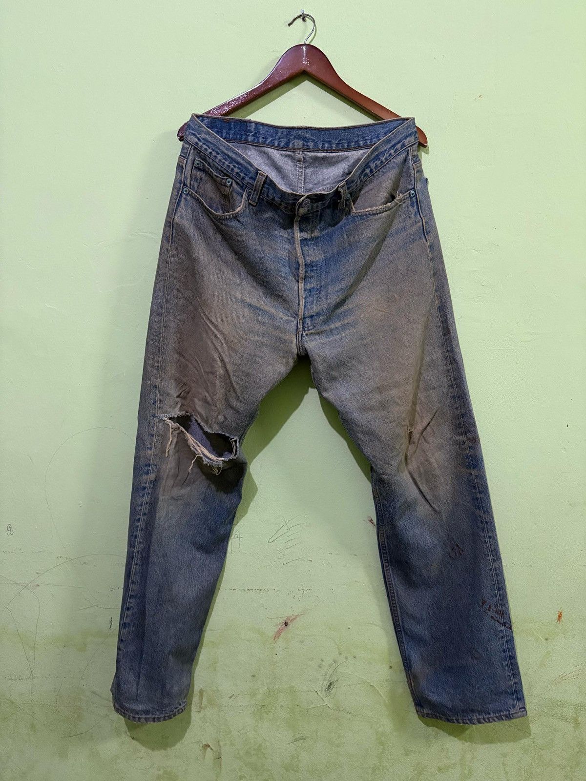 Levi's × Levi's Vintage Clothing Vintage 501 Levis Denim Pant Distressed Made In USA Size US 35 - 1 Thumbnail