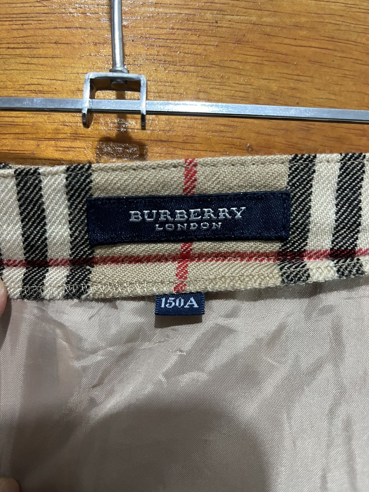 Burberry Authentic Burberry Skirt Size 22" - 5 Thumbnail