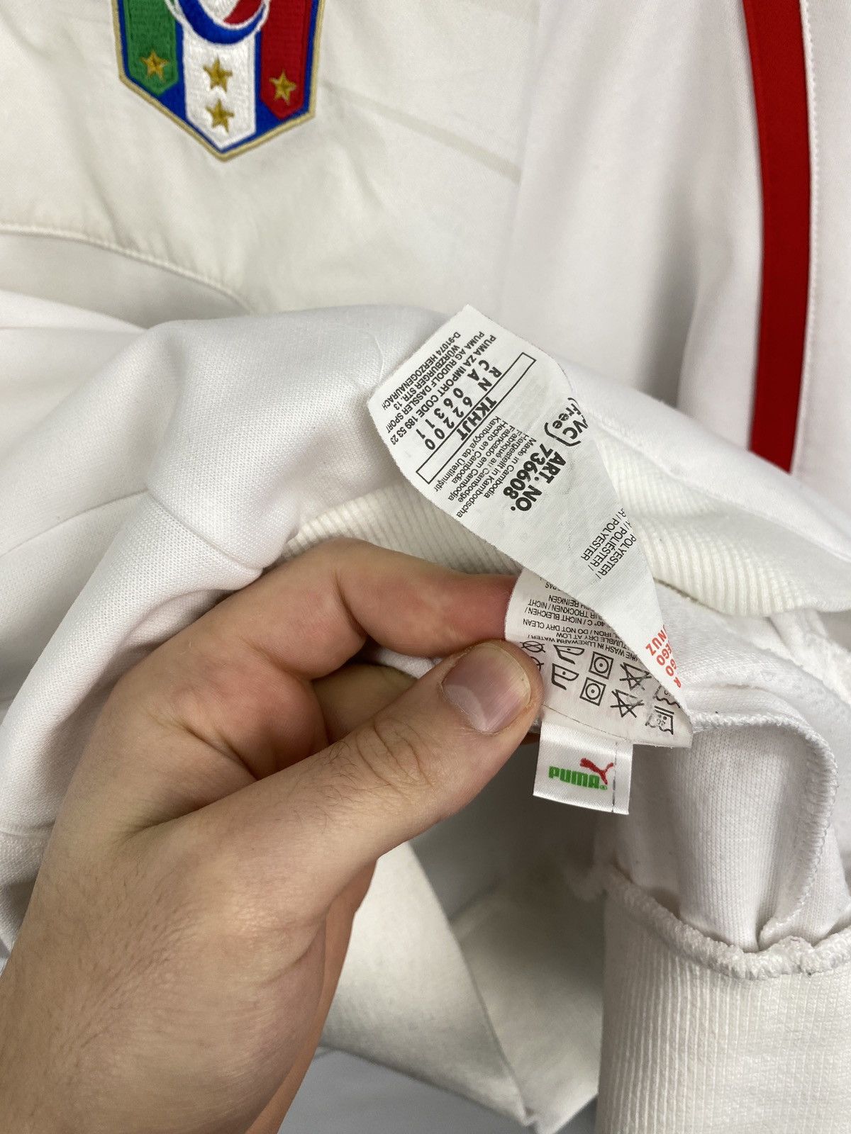 Puma 🇮🇹 Vintage Y2K Puma Italy Soccer Jersey Zip Hoodie Retro Rare Size US L / EU 52-54 / 3 - 11 Thumbnail