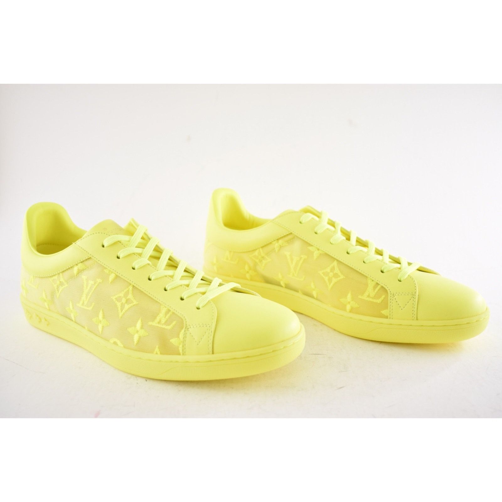 Louis Vuitton Louis Vuitton Luxembourg Tattoo Yellow Monogram LV Low Size US 9 / EU 42 - 3 Thumbnail