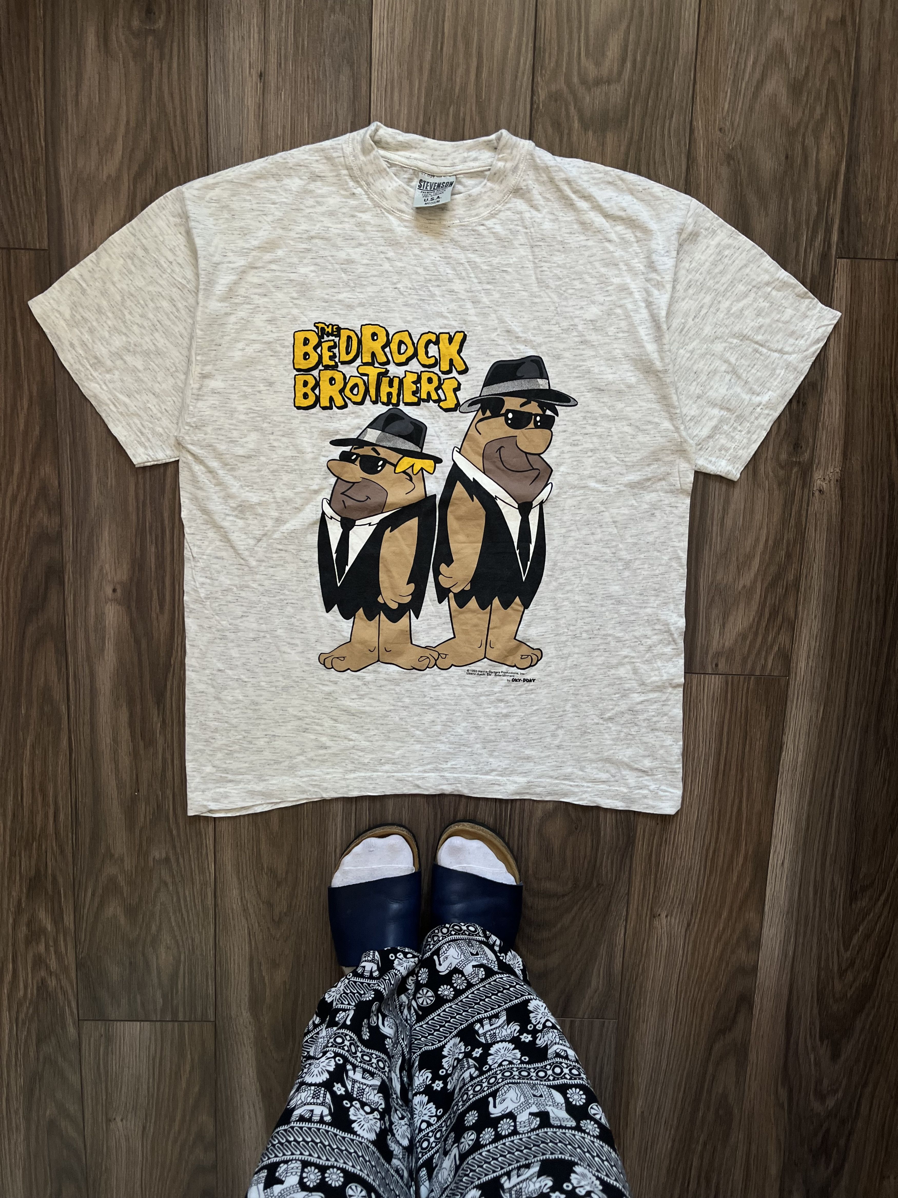 Vintage Vintage 1993 The Flinstones Bedrock Brothers T-shirts Size US M / EU 48-50 / 2 - 1 Thumbnail