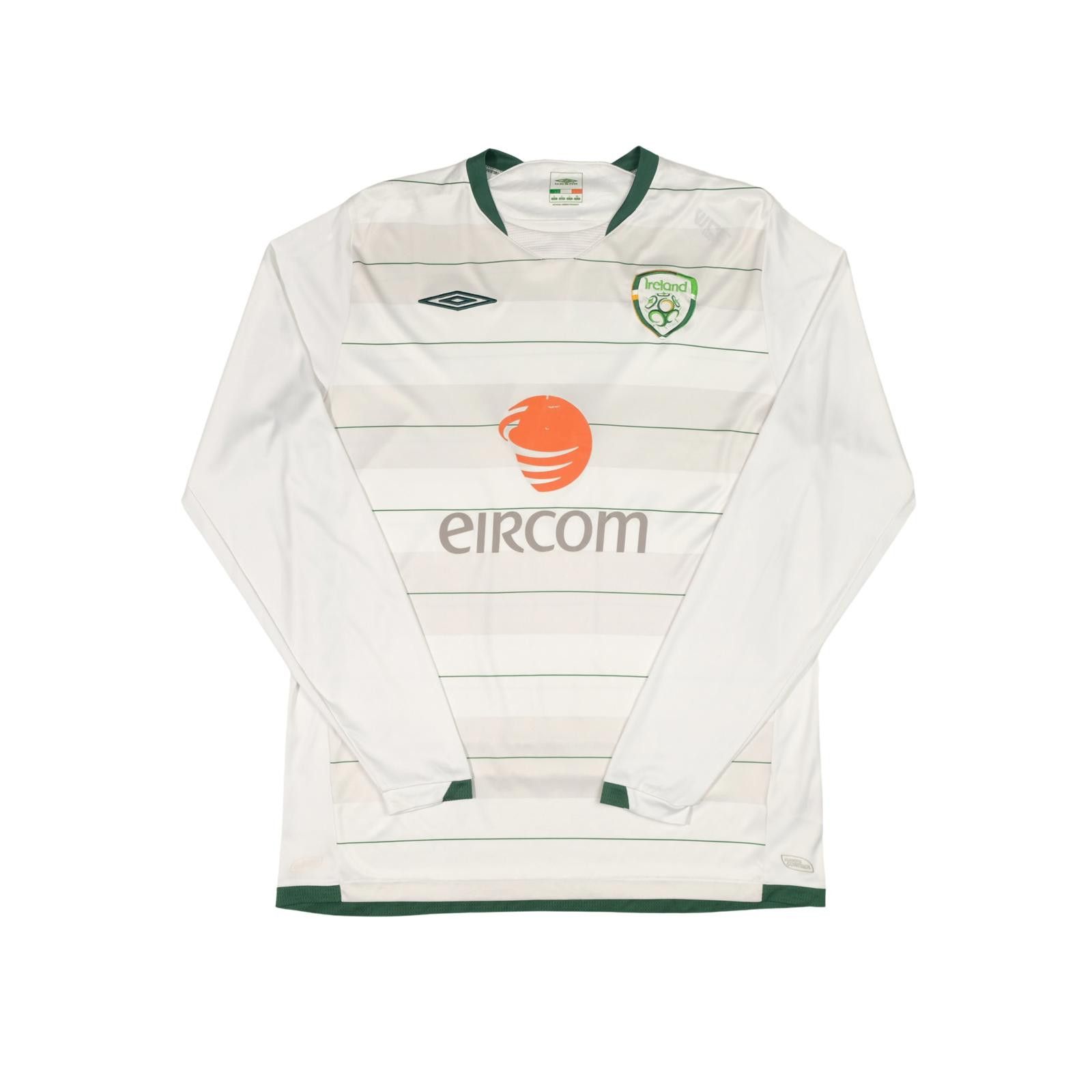 Umbro 2009/10 Ireland Away Shirt (L) Size US L / EU 52-54 / 3 - 1 Thumbnail