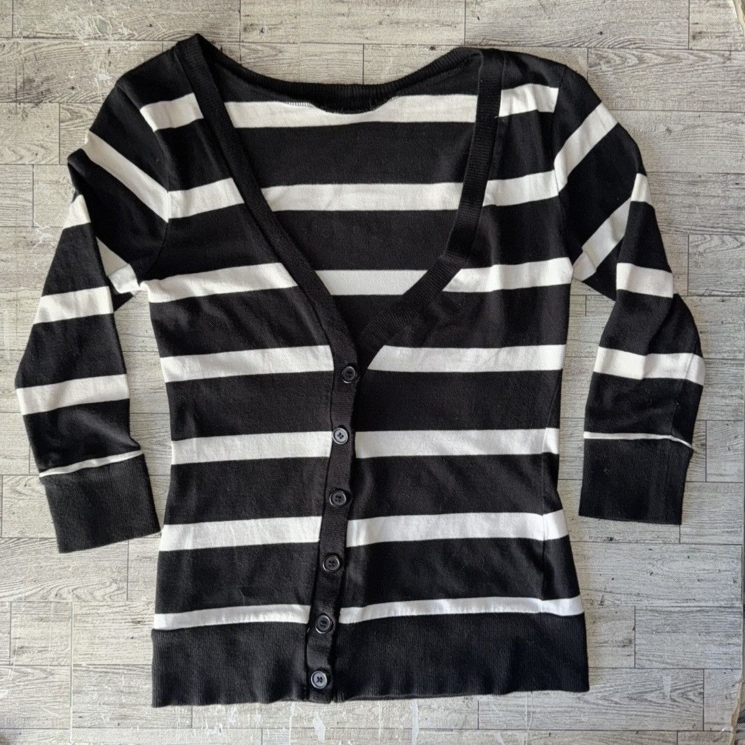 Vintage Wednesday Customized, Y2K Striped Deep V-Neck Knit Cardigan Size ONE SIZE - 4 Thumbnail