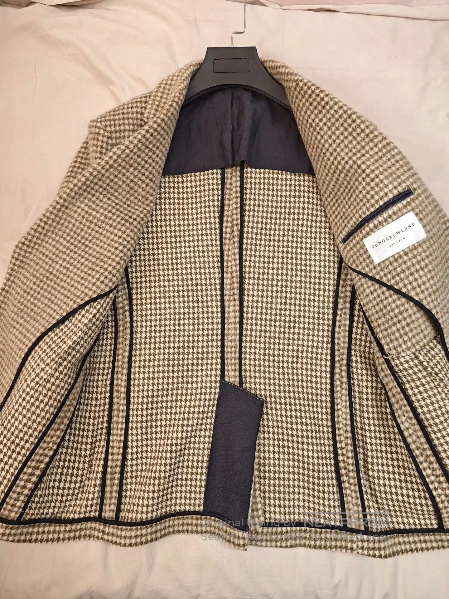 Other Beige Houndstooth Wool Blend Suit Jacket. Size US M / EU 48-50 / 2 - 6 Thumbnail