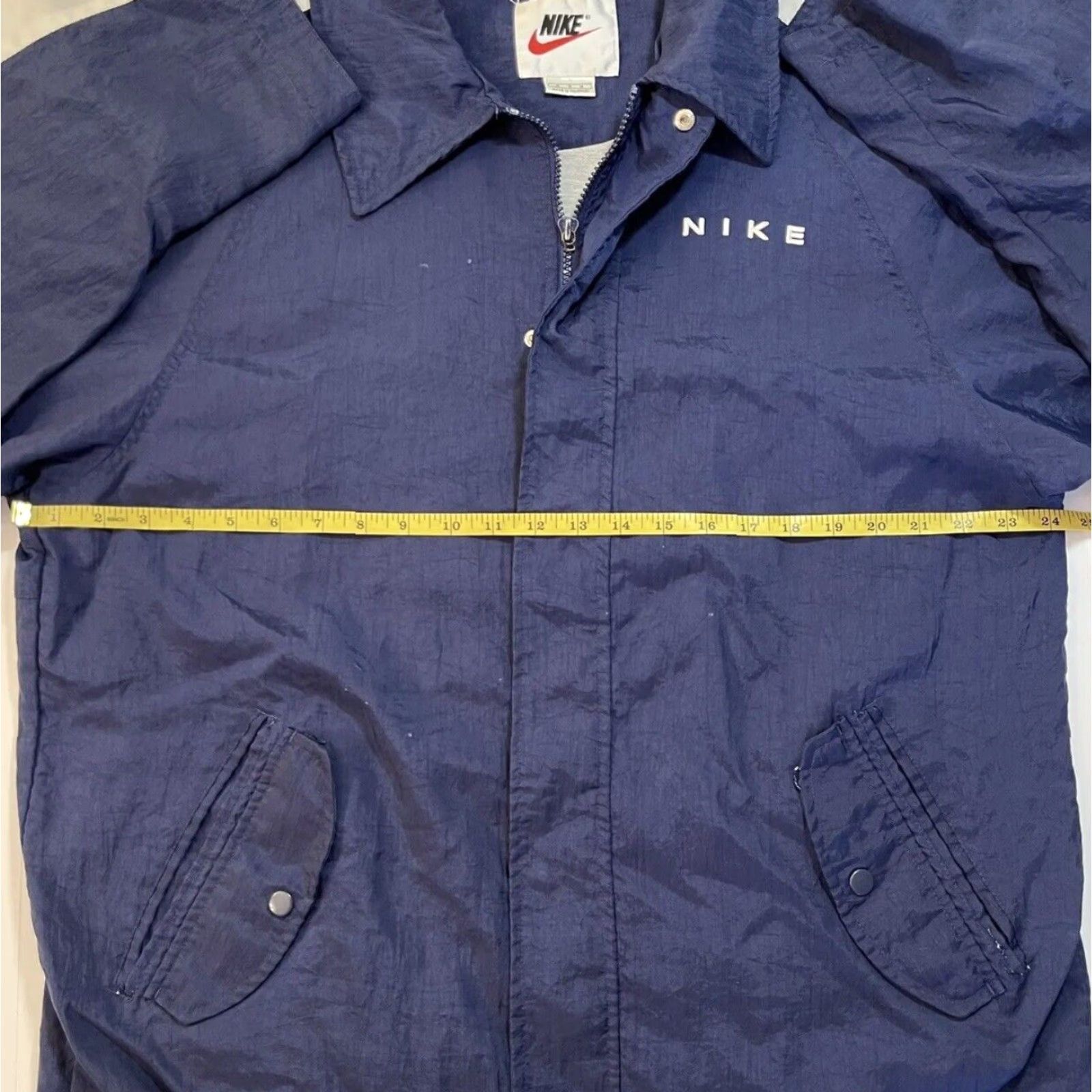 Nike VINTAGE Nike Windbreaker Jacket 90s Oversized Casual Hip Hop White Nylon Sz M Mens Size US M / EU 48-50 / 2 - 5 Thumbnail