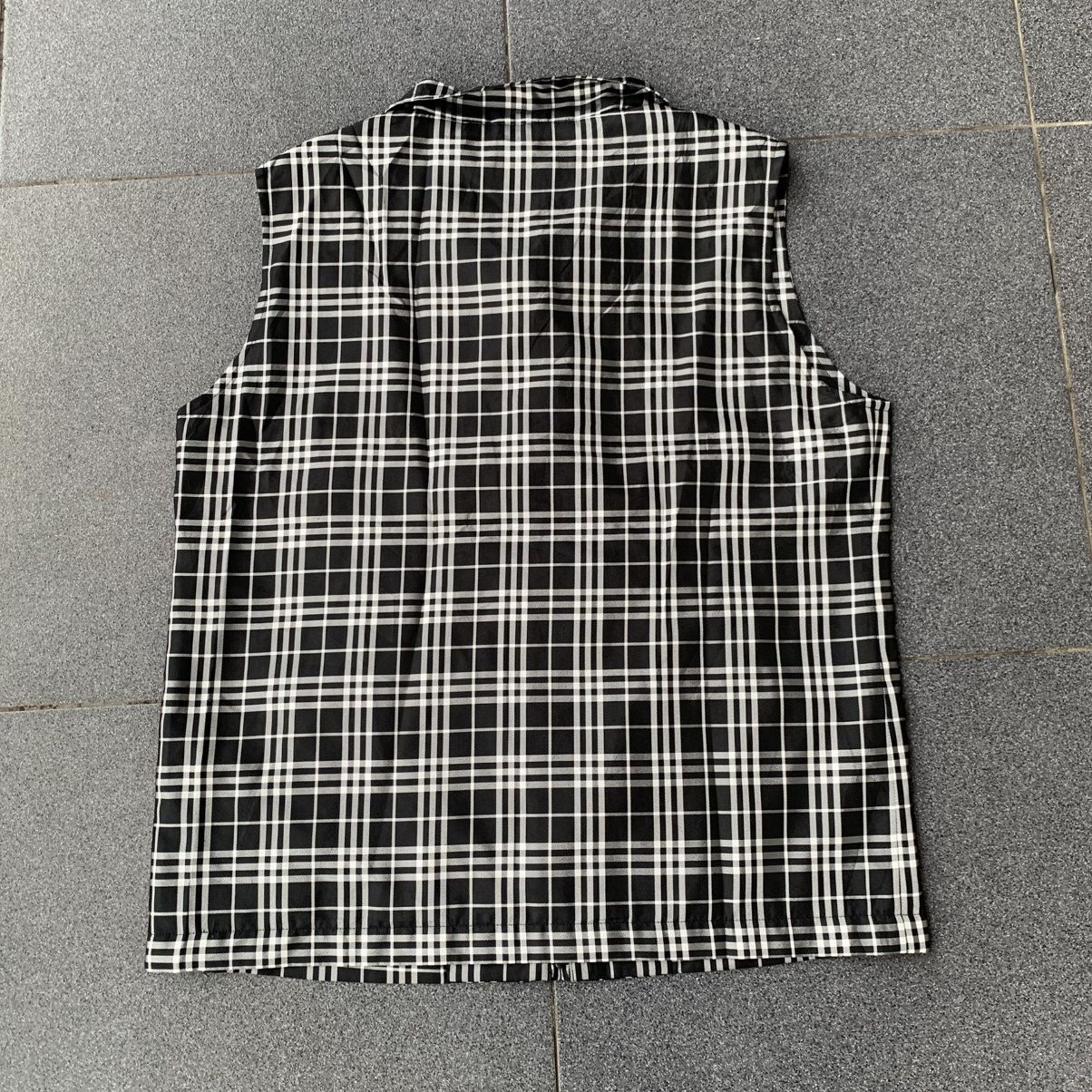 Burberry Burberry Black Label Golf Vest Size US L / EU 52-54 / 3 - 7 Thumbnail
